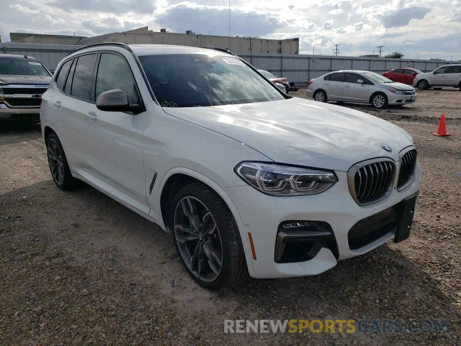 1 Фотография поврежденного автомобиля 5UXTY9C07M9F20950 BMW X3 2021