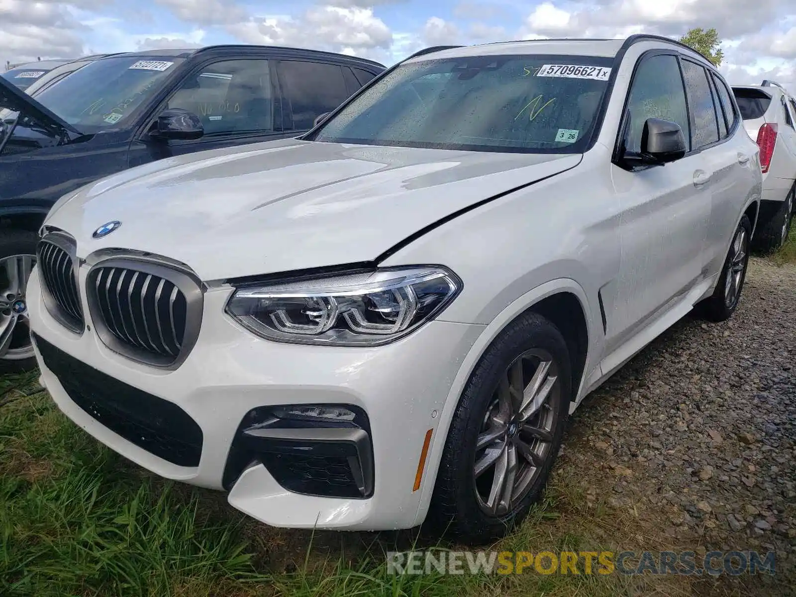 2 Photograph of a damaged car 5UXTY9C07M9F63006 BMW X3 2021