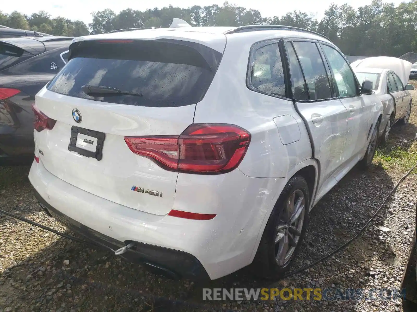 4 Photograph of a damaged car 5UXTY9C07M9F63006 BMW X3 2021