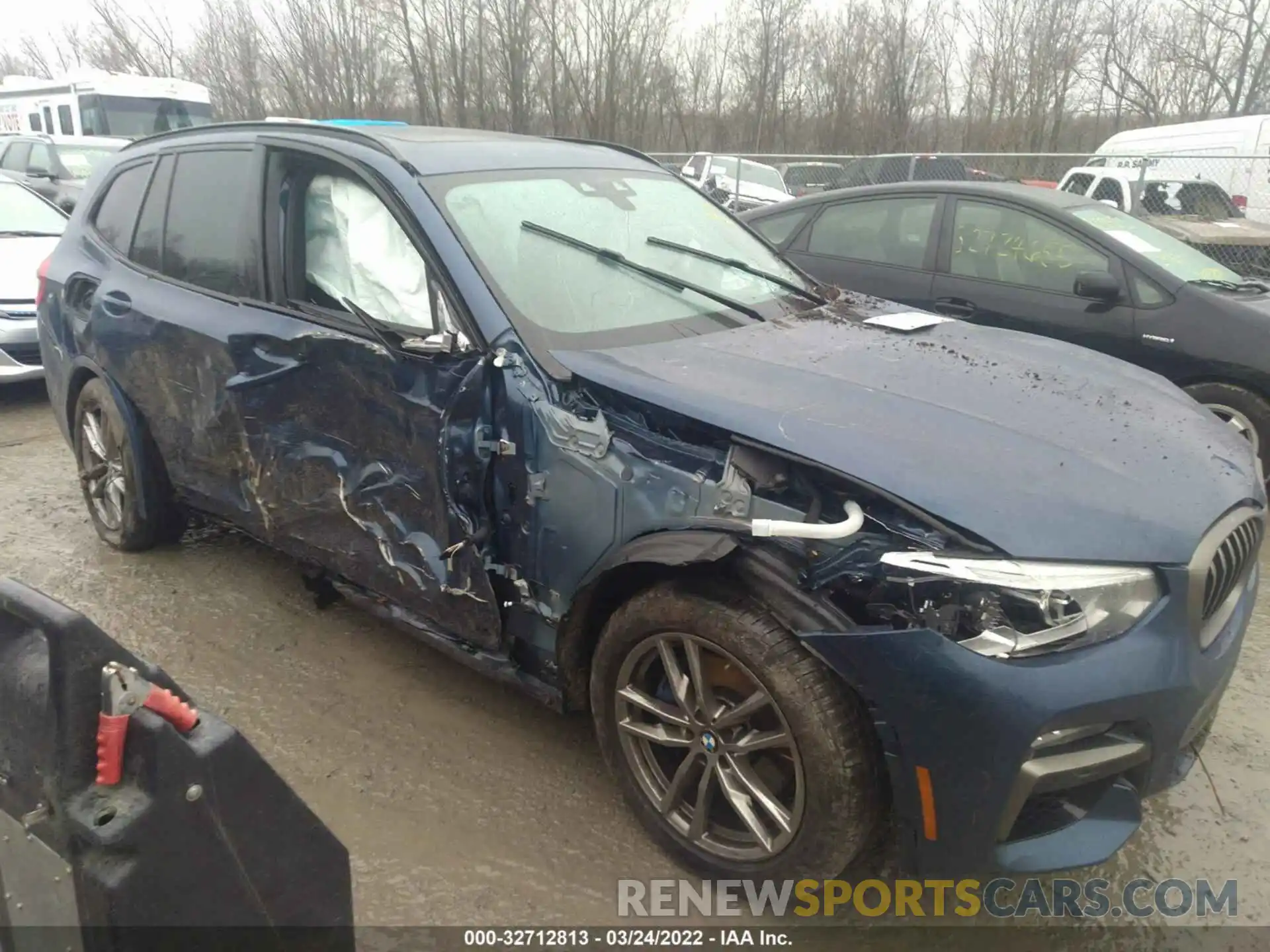 1 Photograph of a damaged car 5UXTY9C09M9G96219 BMW X3 2021