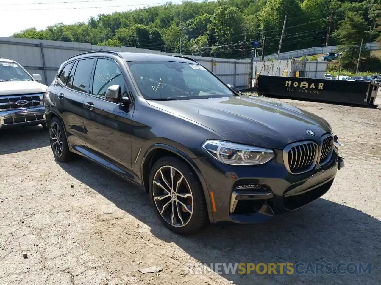 1 Photograph of a damaged car 5UXTY9C0XM9E42647 BMW X3 2021