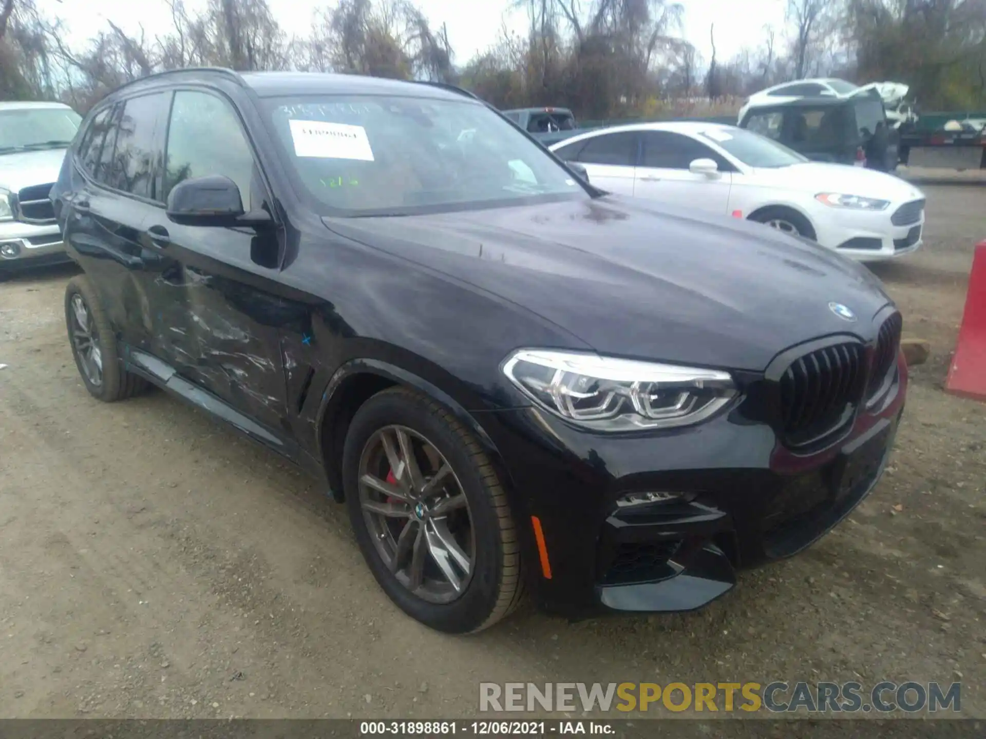 1 Photograph of a damaged car 5UXTY9C0XM9G25739 BMW X3 2021