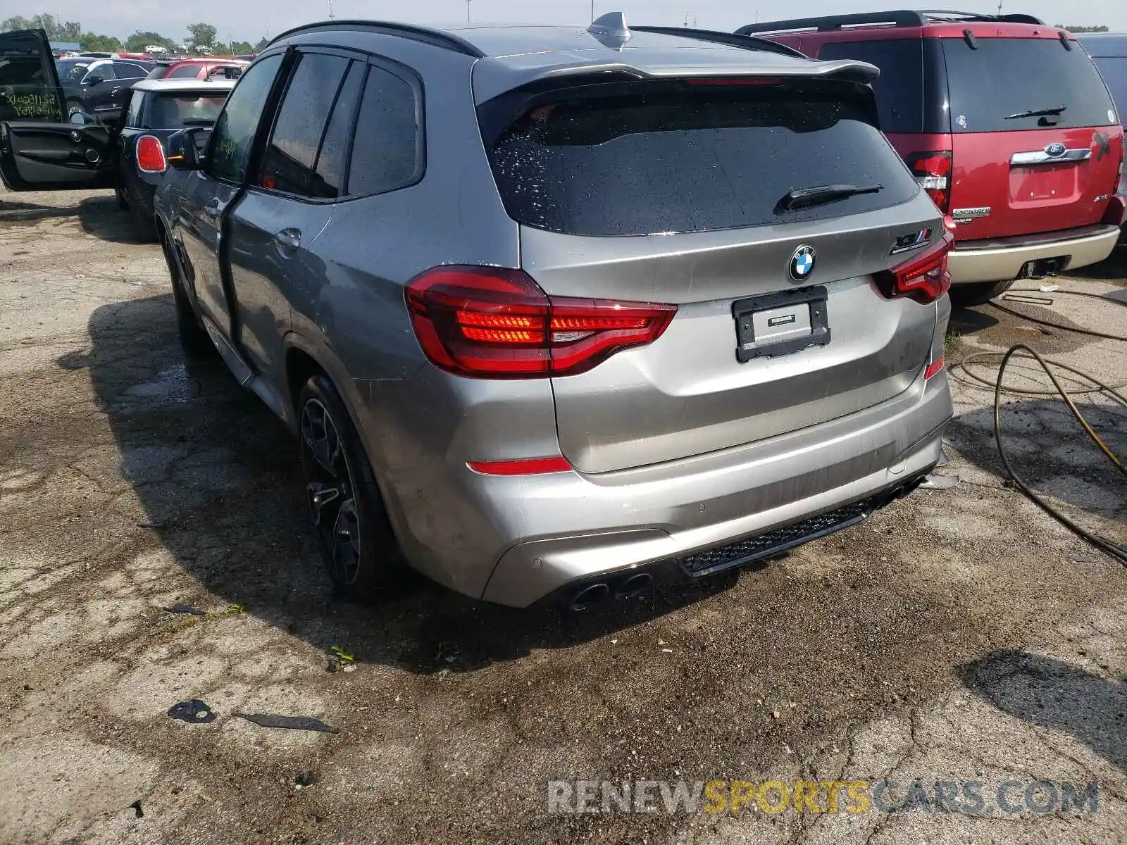 3 Фотография поврежденного автомобиля 5YMTS0C02M9F29528 BMW X3 2021