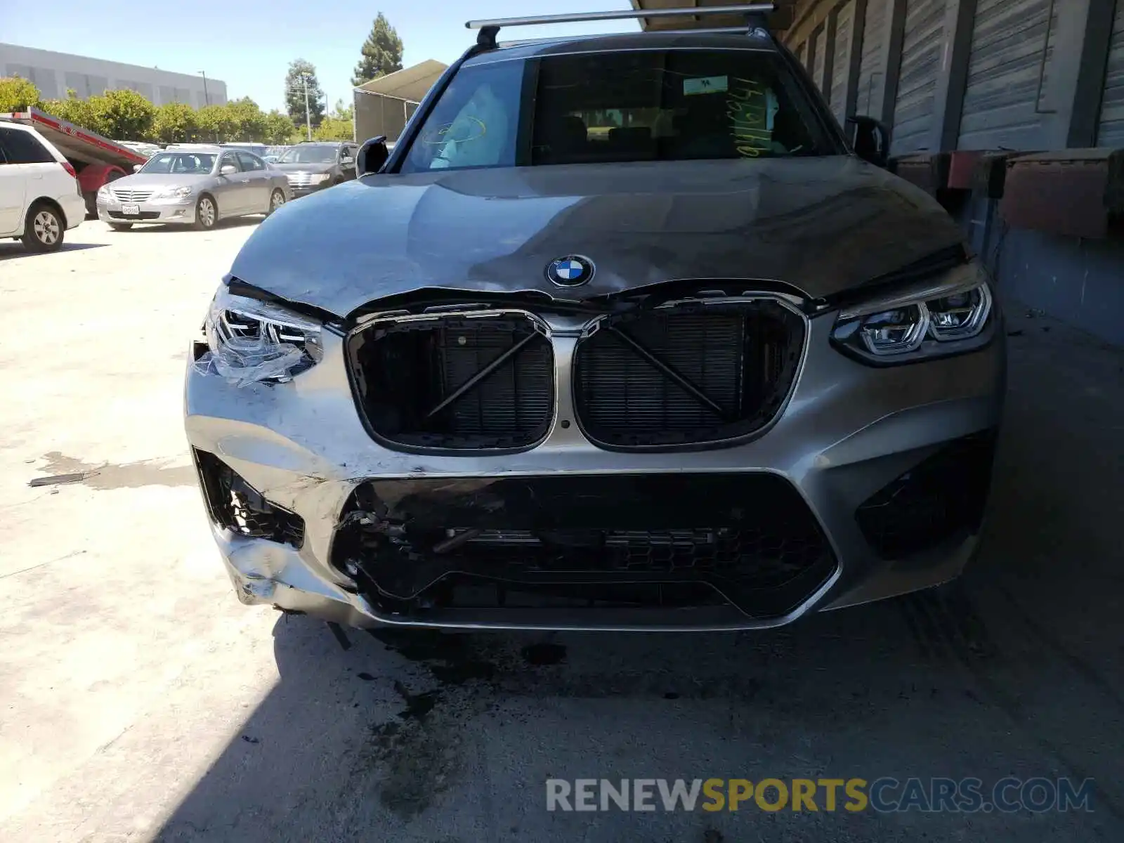 9 Photograph of a damaged car 5YMTS0C04M9G49153 BMW X3 2021