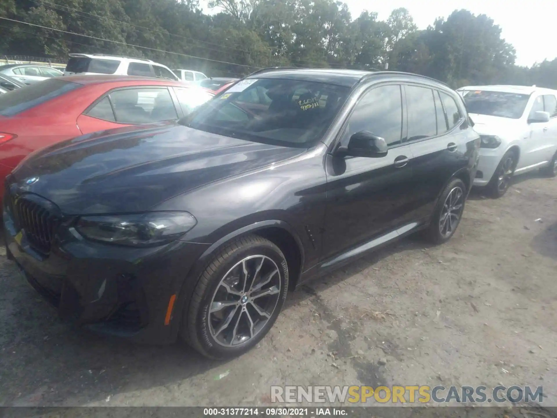 2 Photograph of a damaged car 5UX43DP00N9J26012 BMW X3 2022