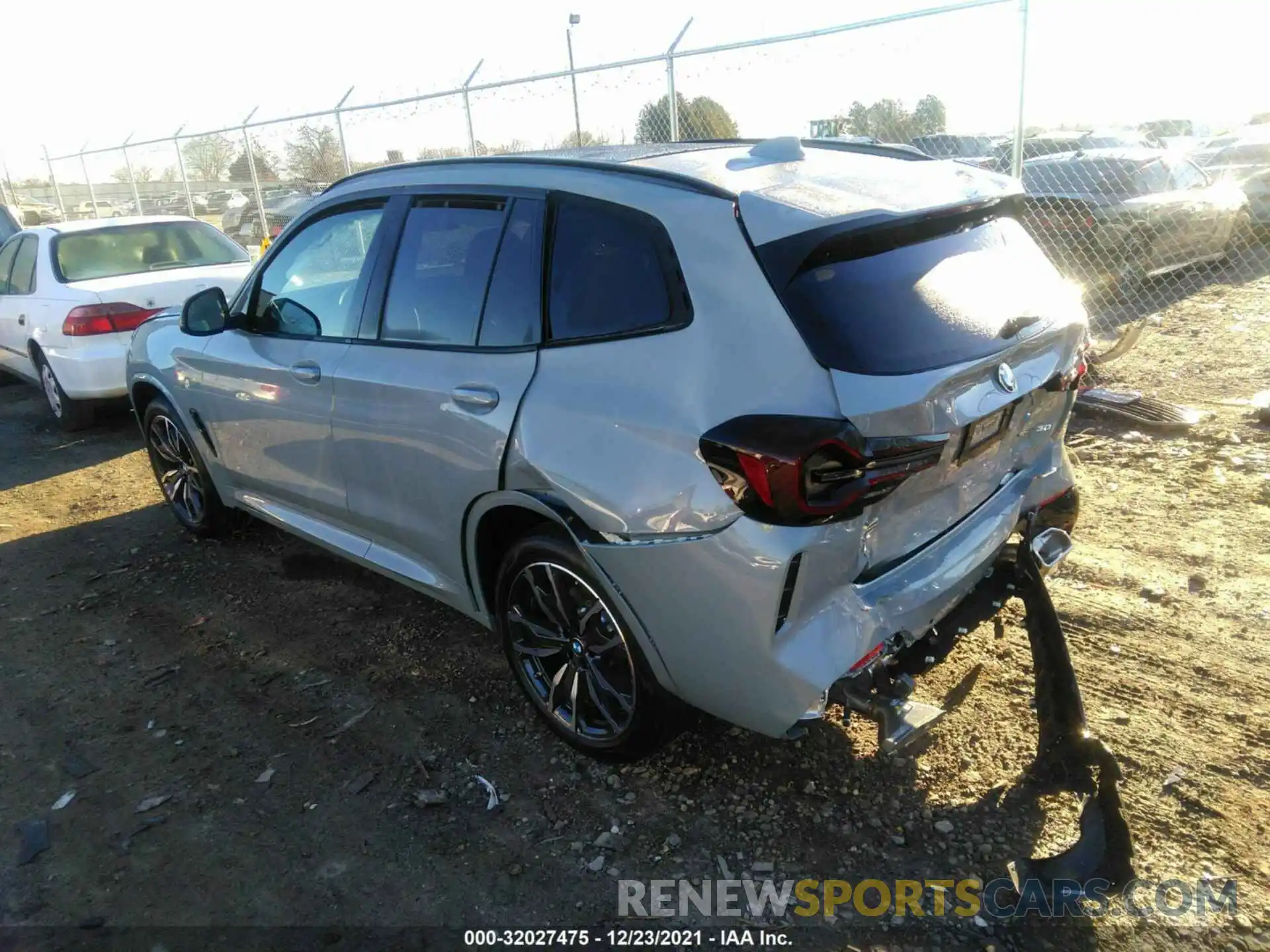 3 Photograph of a damaged car 5UX43DP00N9K55254 BMW X3 2022