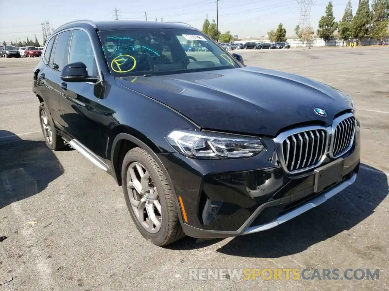 1 Photograph of a damaged car 5UX43DP02N9H47609 BMW X3 2022