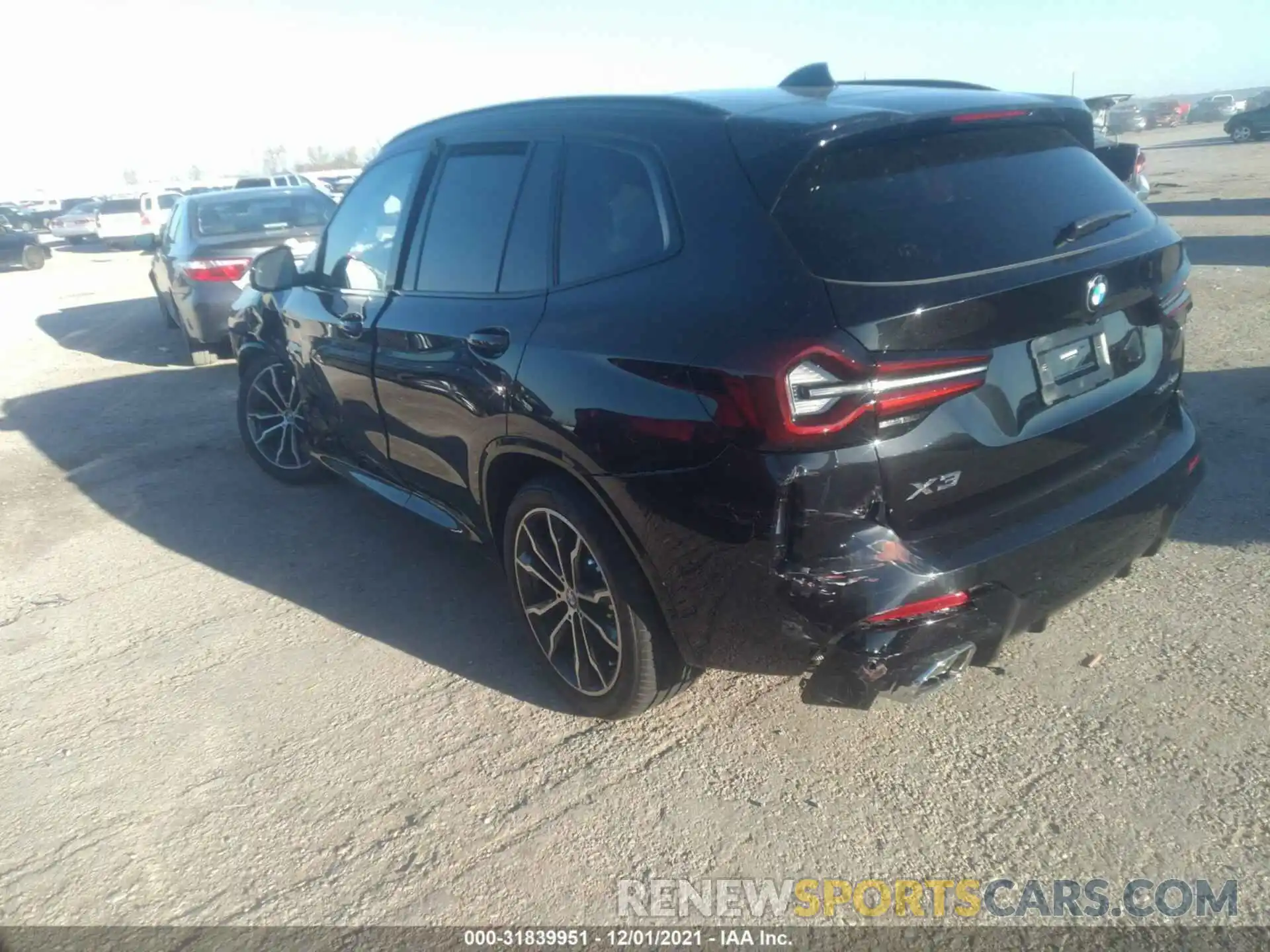 3 Photograph of a damaged car 5UX43DP02N9K07965 BMW X3 2022