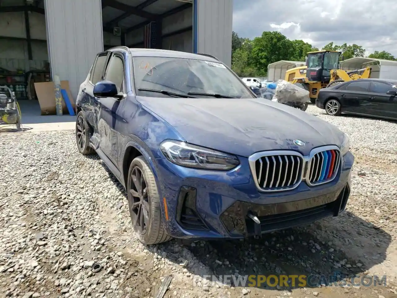 1 Photograph of a damaged car 5UX43DP05N9K07037 BMW X3 2022