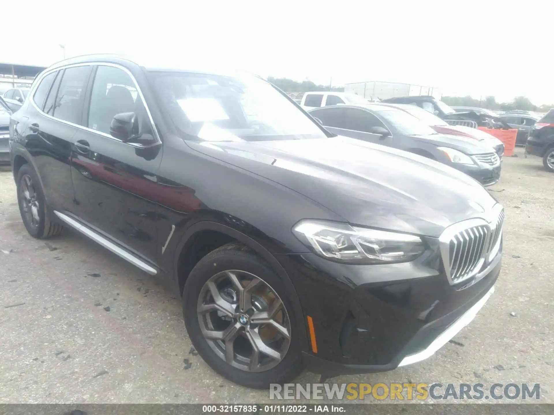 1 Photograph of a damaged car 5UX43DP05N9K64192 BMW X3 2022