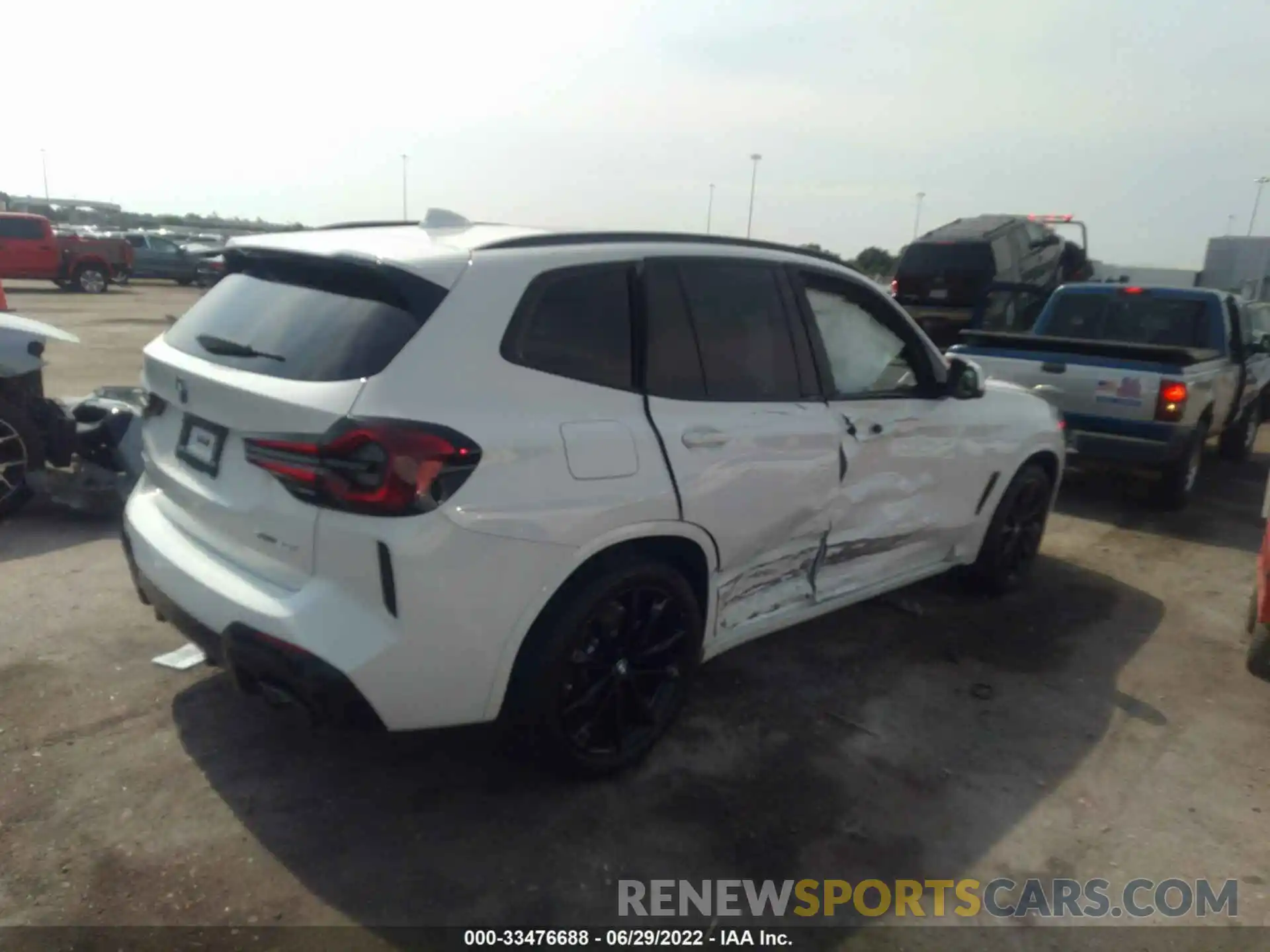 4 Фотография поврежденного автомобиля 5UX43DP06N9J81211 BMW X3 2022