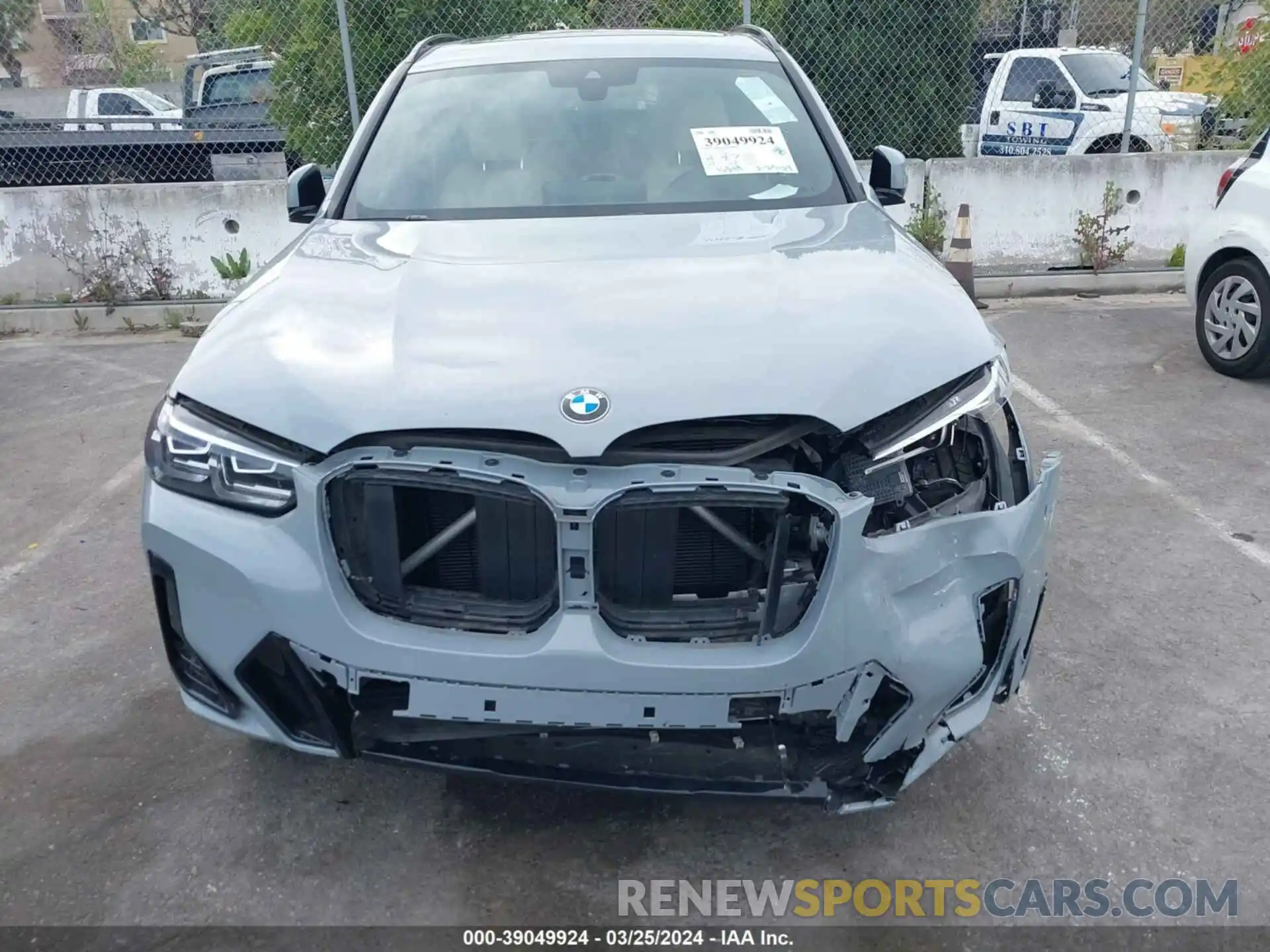 12 Photograph of a damaged car 5UX43DP06N9M29098 BMW X3 2022