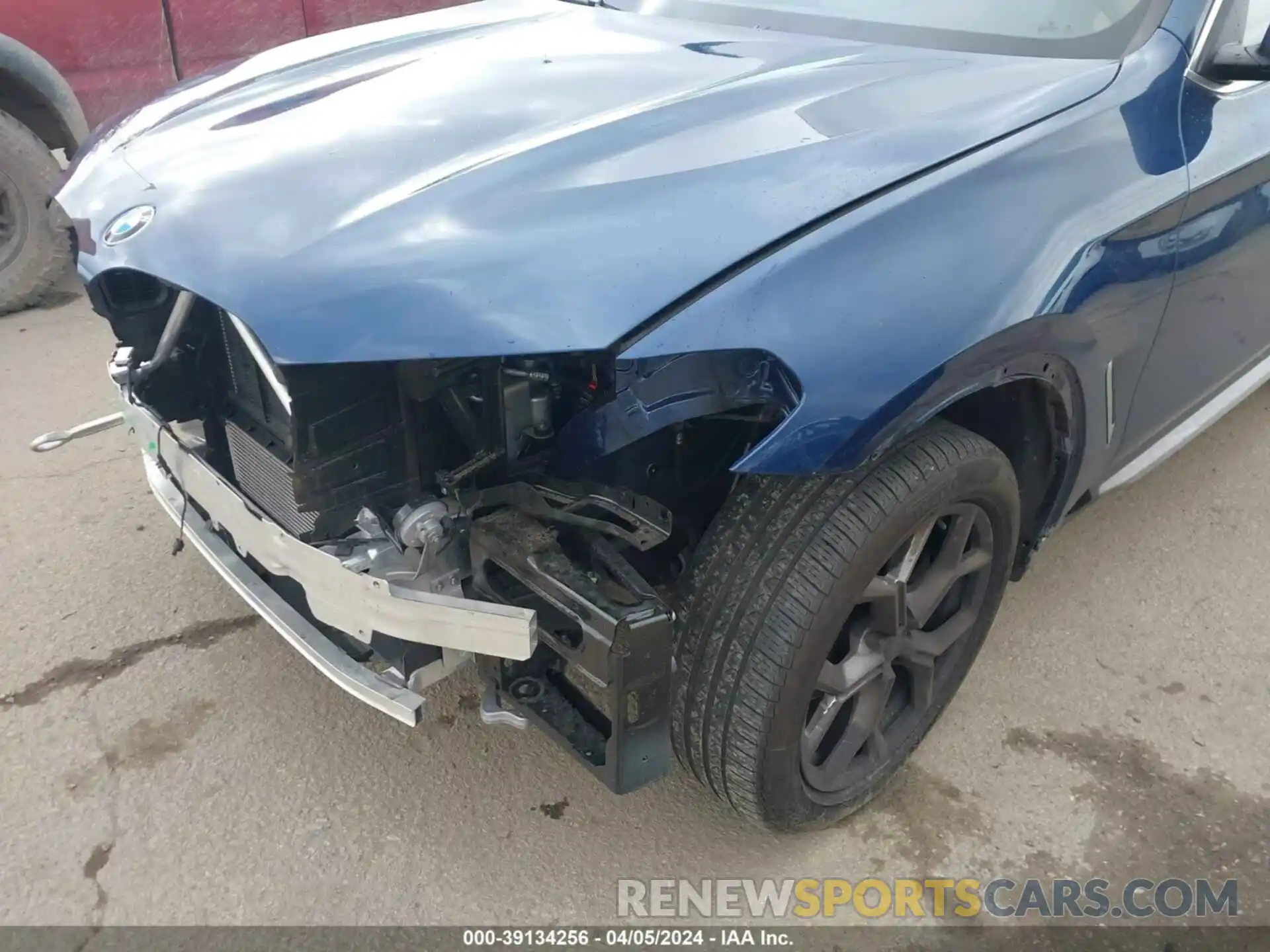 6 Photograph of a damaged car 5UX43DP07N9N06271 BMW X3 2022