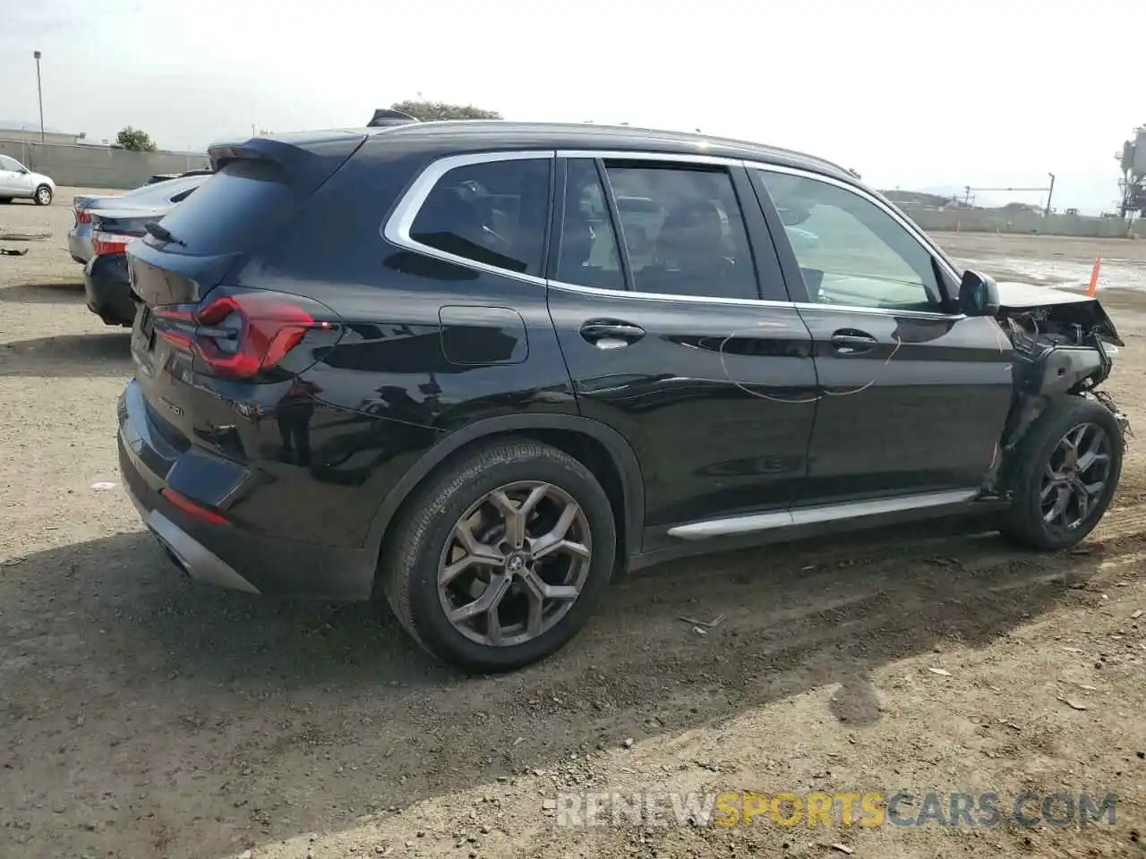 3 Photograph of a damaged car 5UX43DP08N9M44069 BMW X3 2022