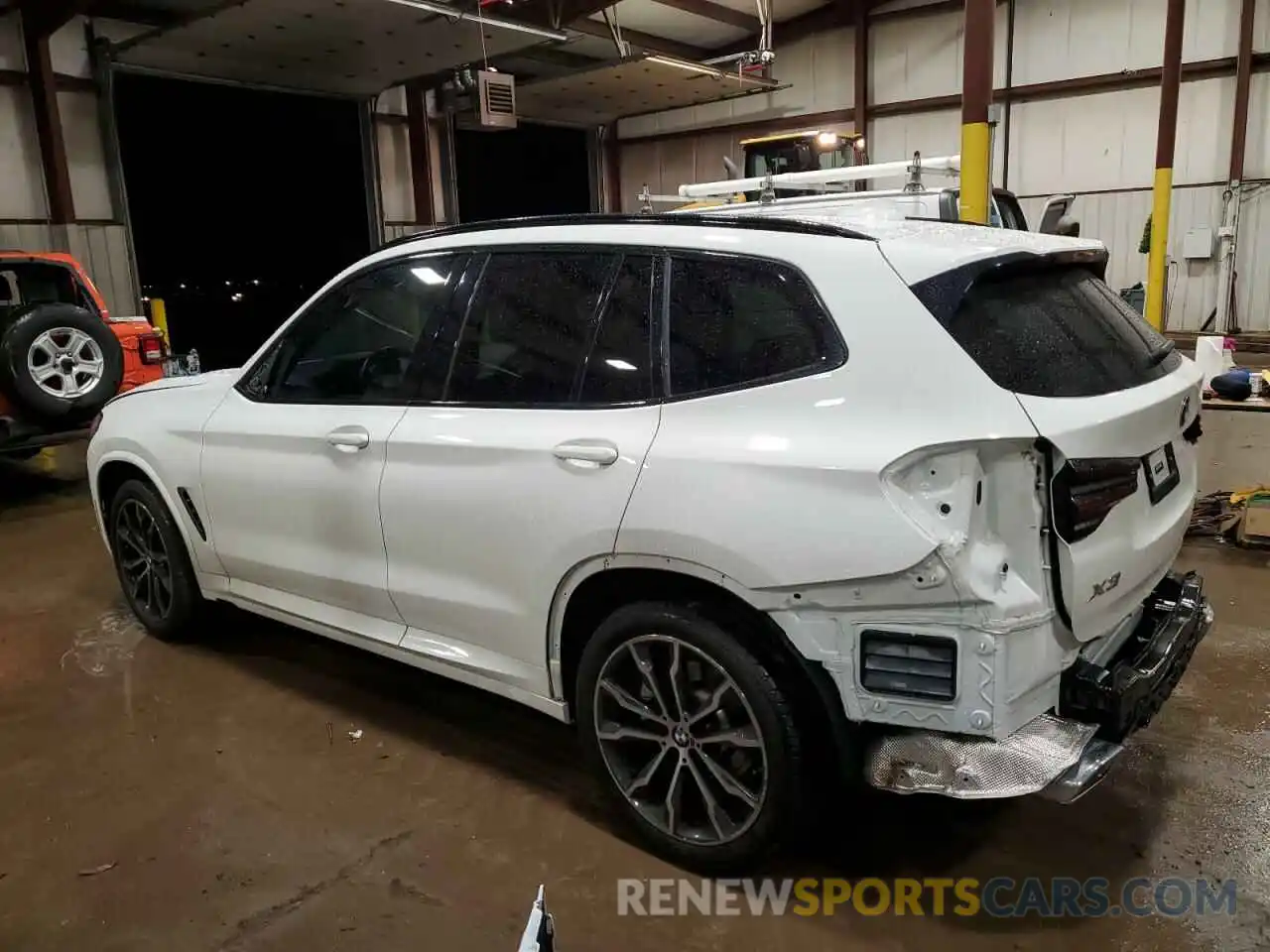 2 Photograph of a damaged car 5UX43DP09N9K61473 BMW X3 2022