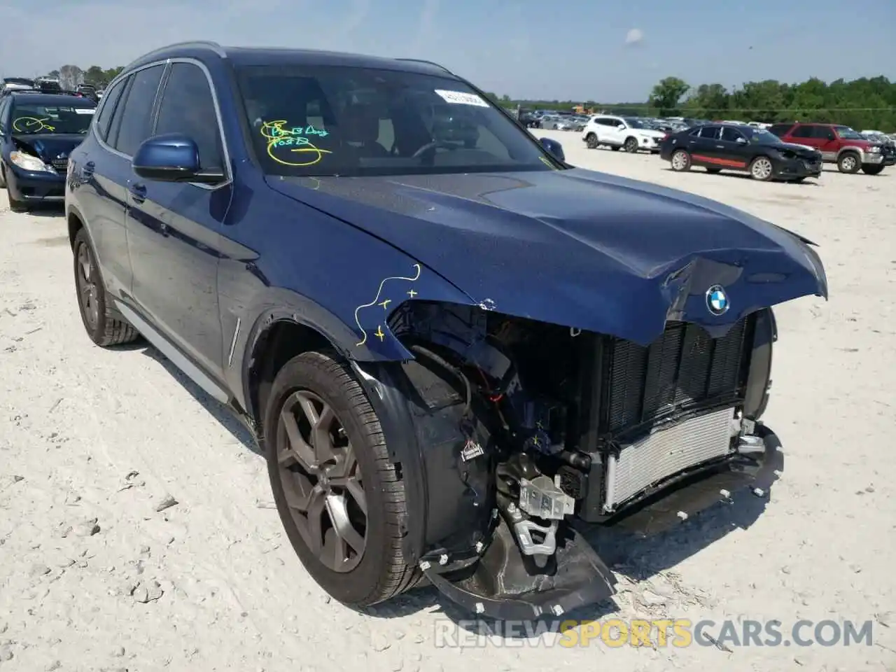 1 Photograph of a damaged car 5UX43DP09N9K83876 BMW X3 2022