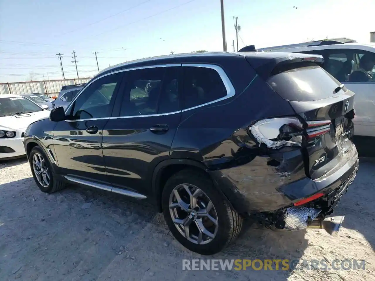 2 Photograph of a damaged car 5UX43DP0XN9M87196 BMW X3 2022