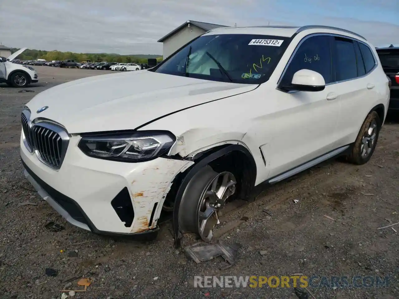 2 Photograph of a damaged car 5UX53DP00N9J09621 BMW X3 2022