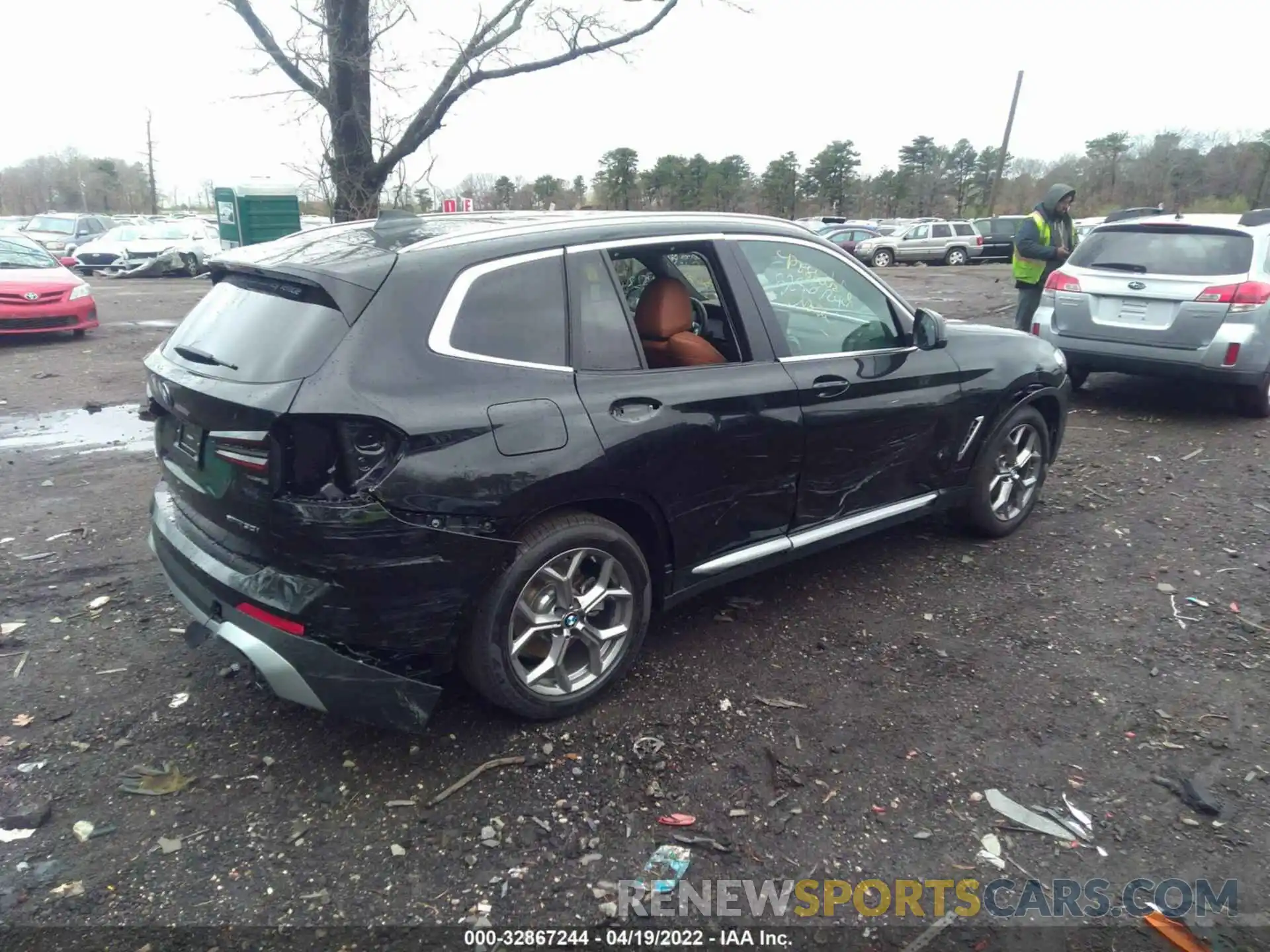 4 Фотография поврежденного автомобиля 5UX53DP00N9L21869 BMW X3 2022