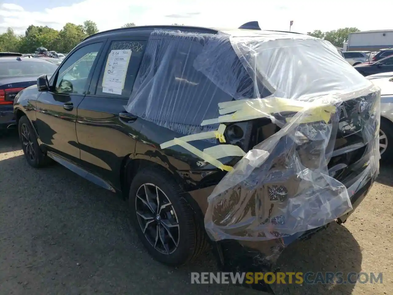 3 Photograph of a damaged car 5UX53DP01N9L32413 BMW X3 2022