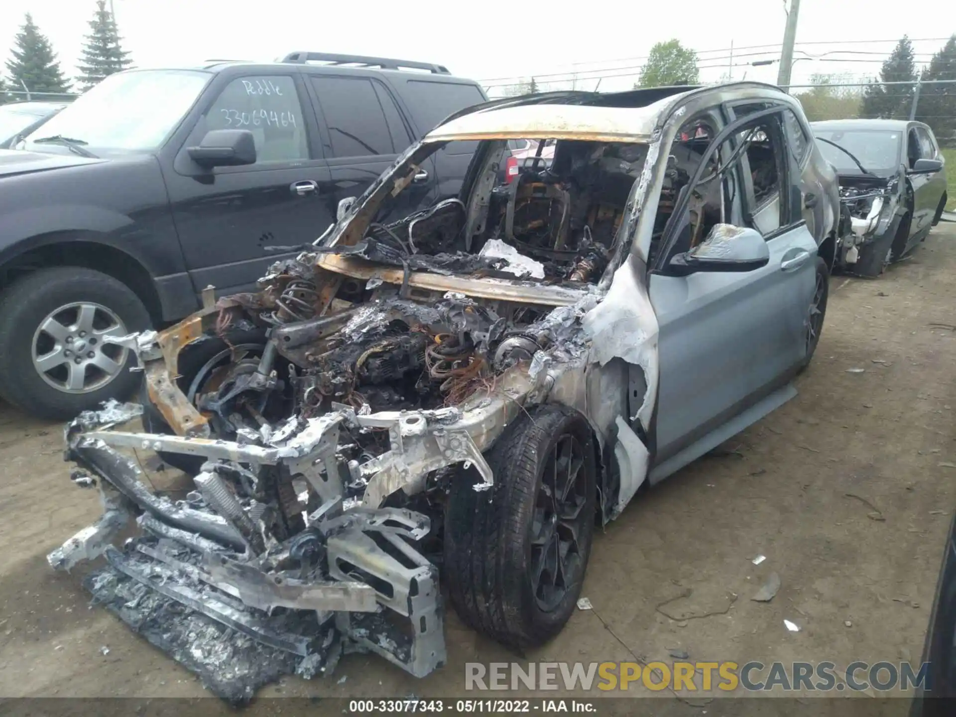 2 Photograph of a damaged car 5UX53DP01N9L62124 BMW X3 2022