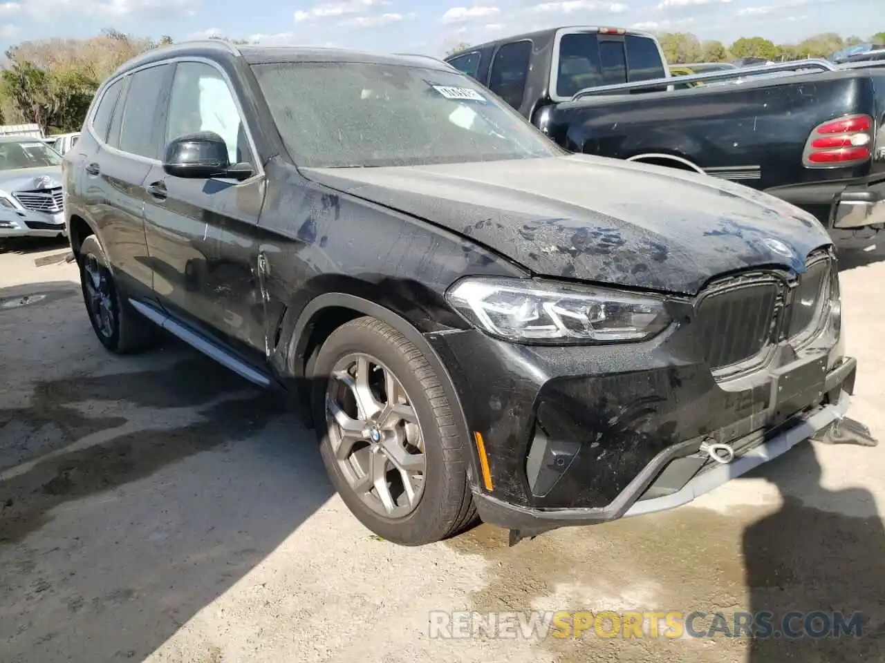 1 Photograph of a damaged car 5UX53DP02N9J78343 BMW X3 2022