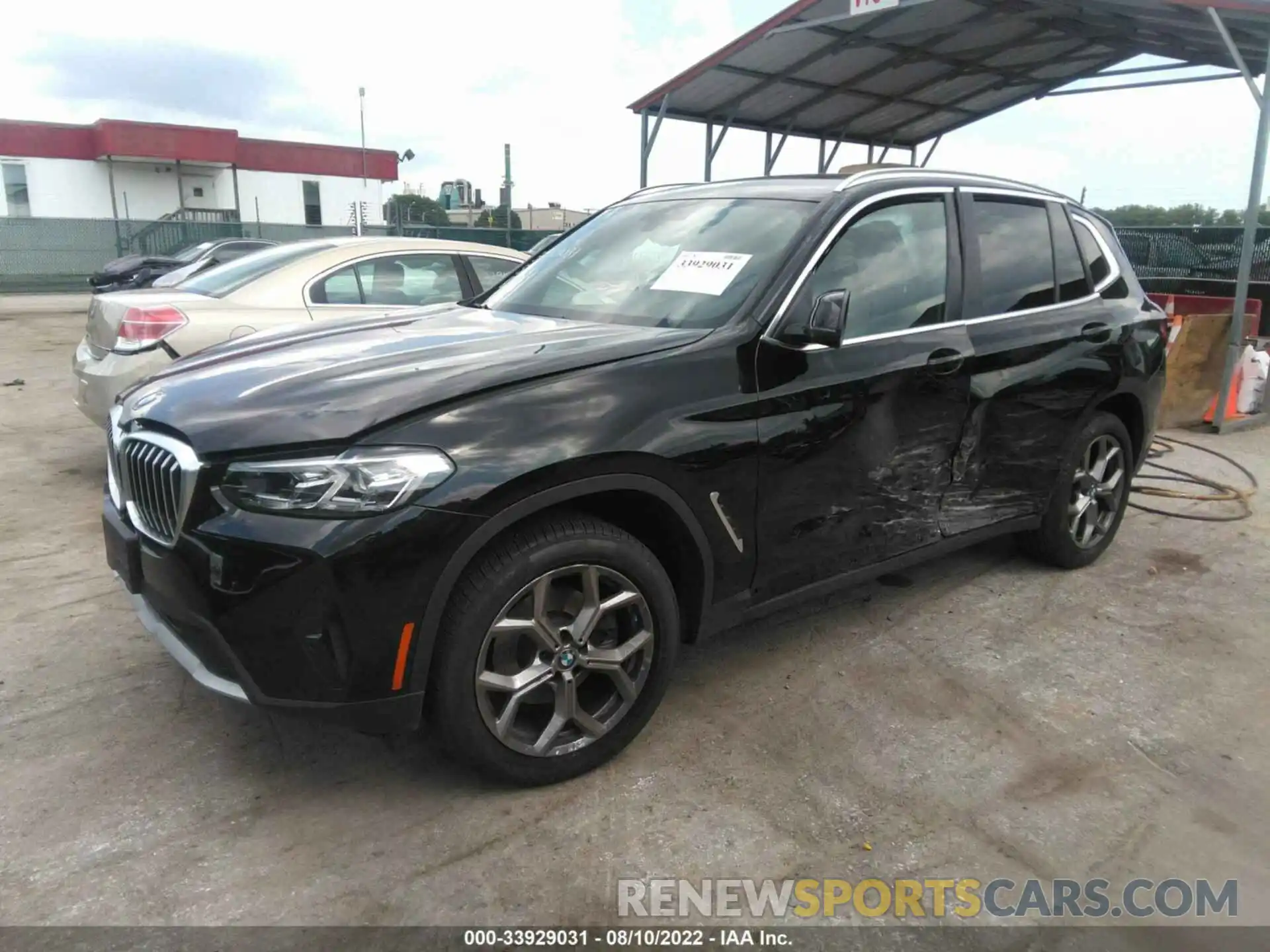 2 Photograph of a damaged car 5UX53DP03N9K02469 BMW X3 2022