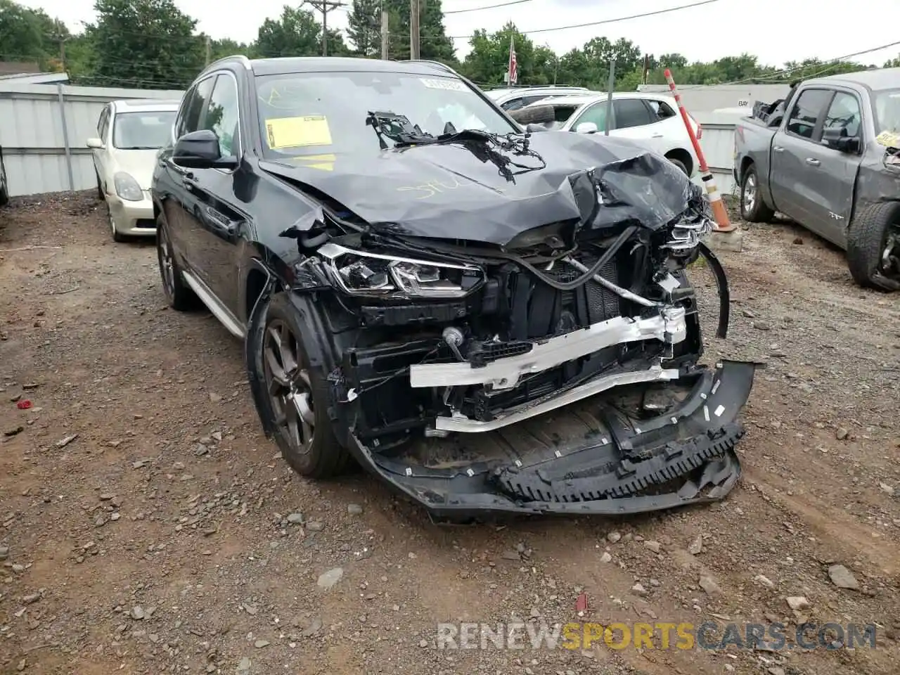 1 Photograph of a damaged car 5UX53DP03N9K16145 BMW X3 2022