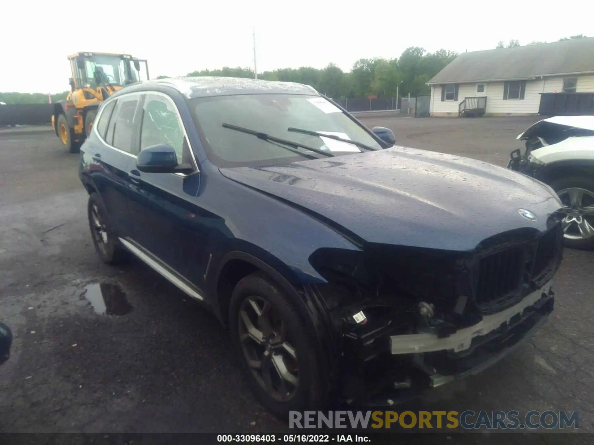 1 Photograph of a damaged car 5UX53DP04N9J98870 BMW X3 2022