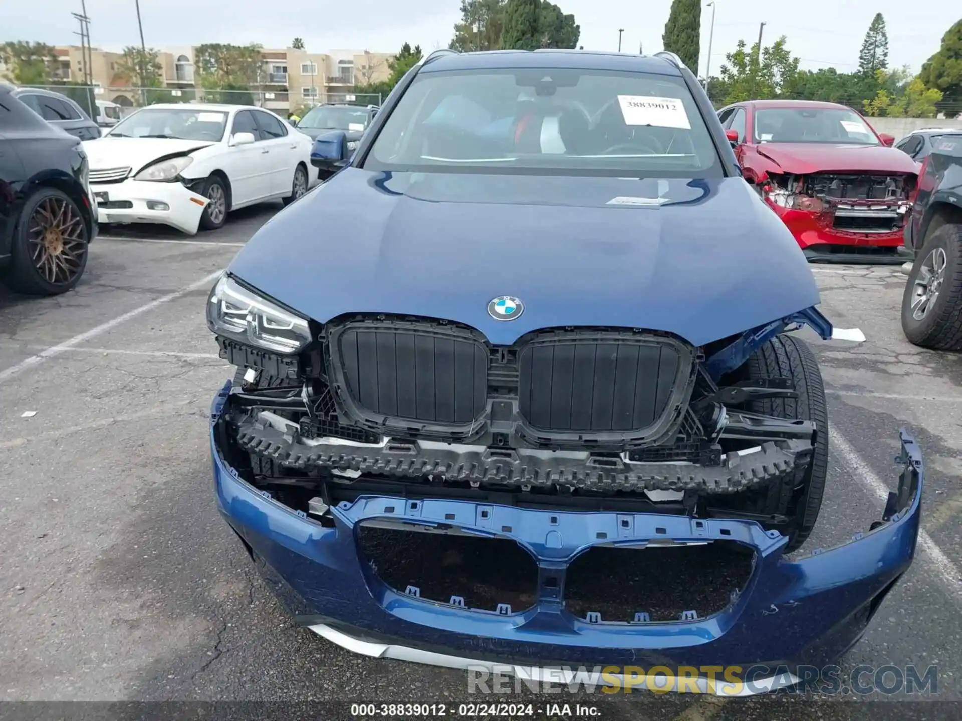 13 Photograph of a damaged car 5UX53DP04N9N01324 BMW X3 2022