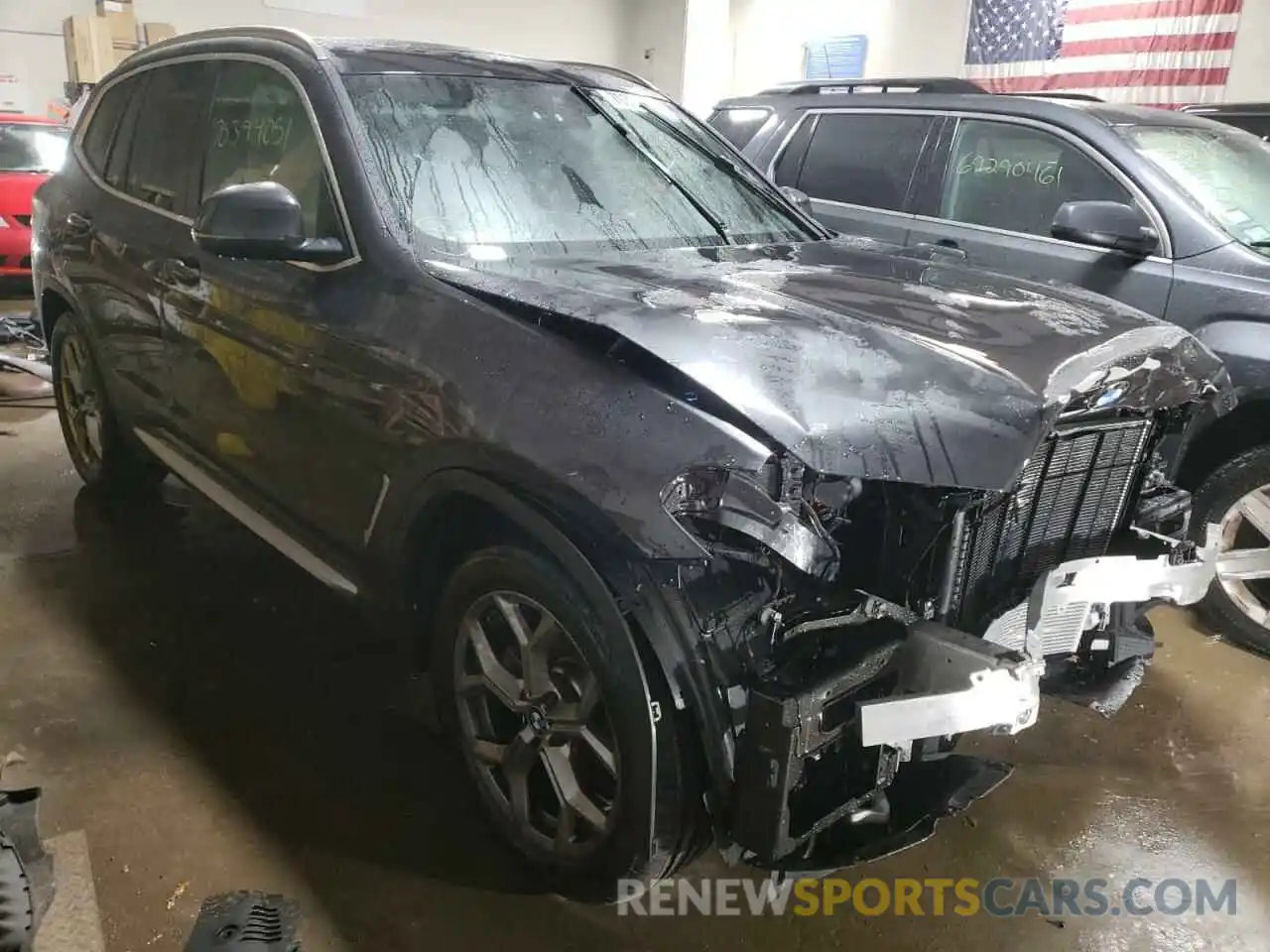 1 Photograph of a damaged car 5UX53DP05N9J11235 BMW X3 2022