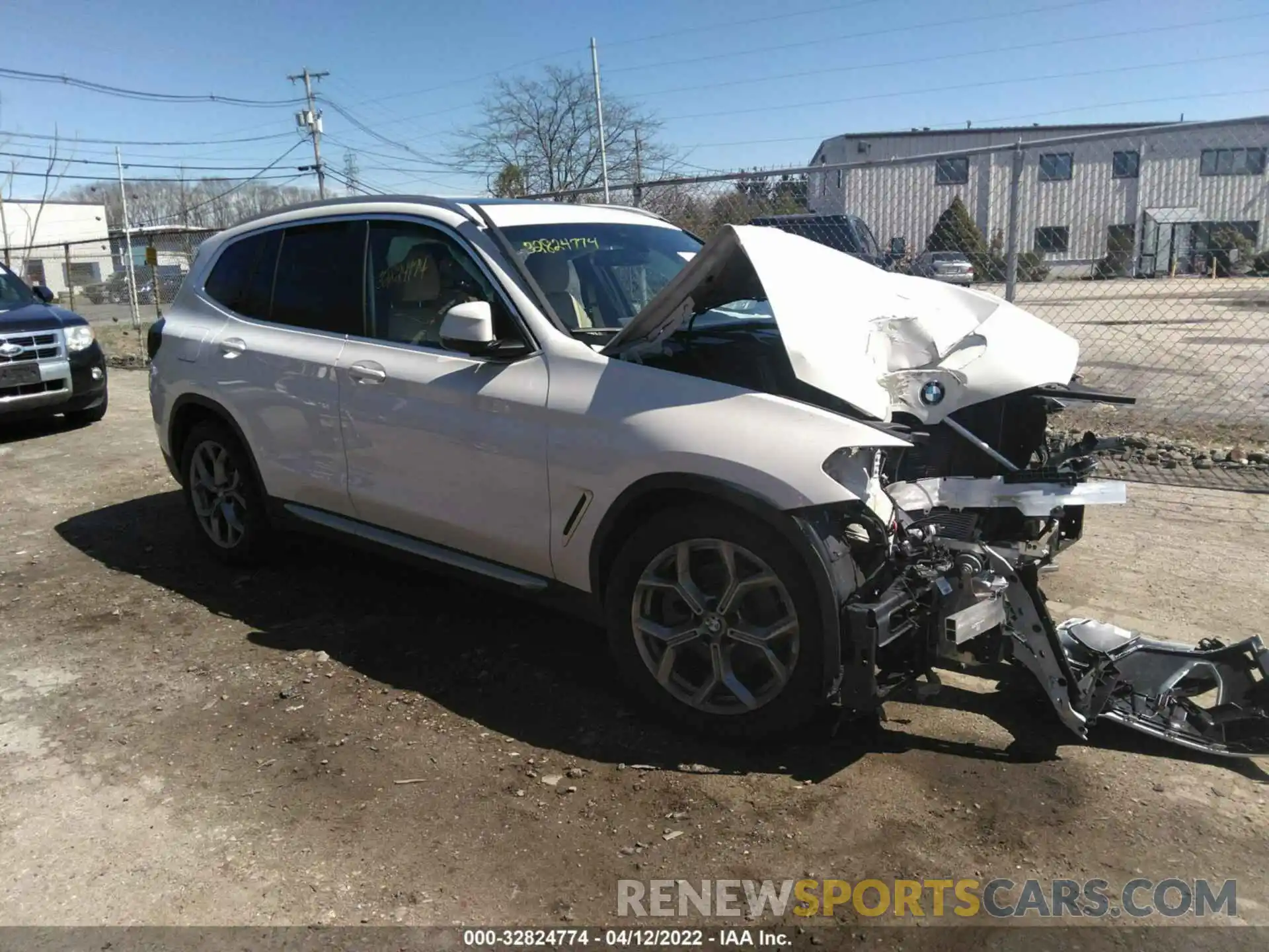 1 Photograph of a damaged car 5UX53DP06N9J43191 BMW X3 2022