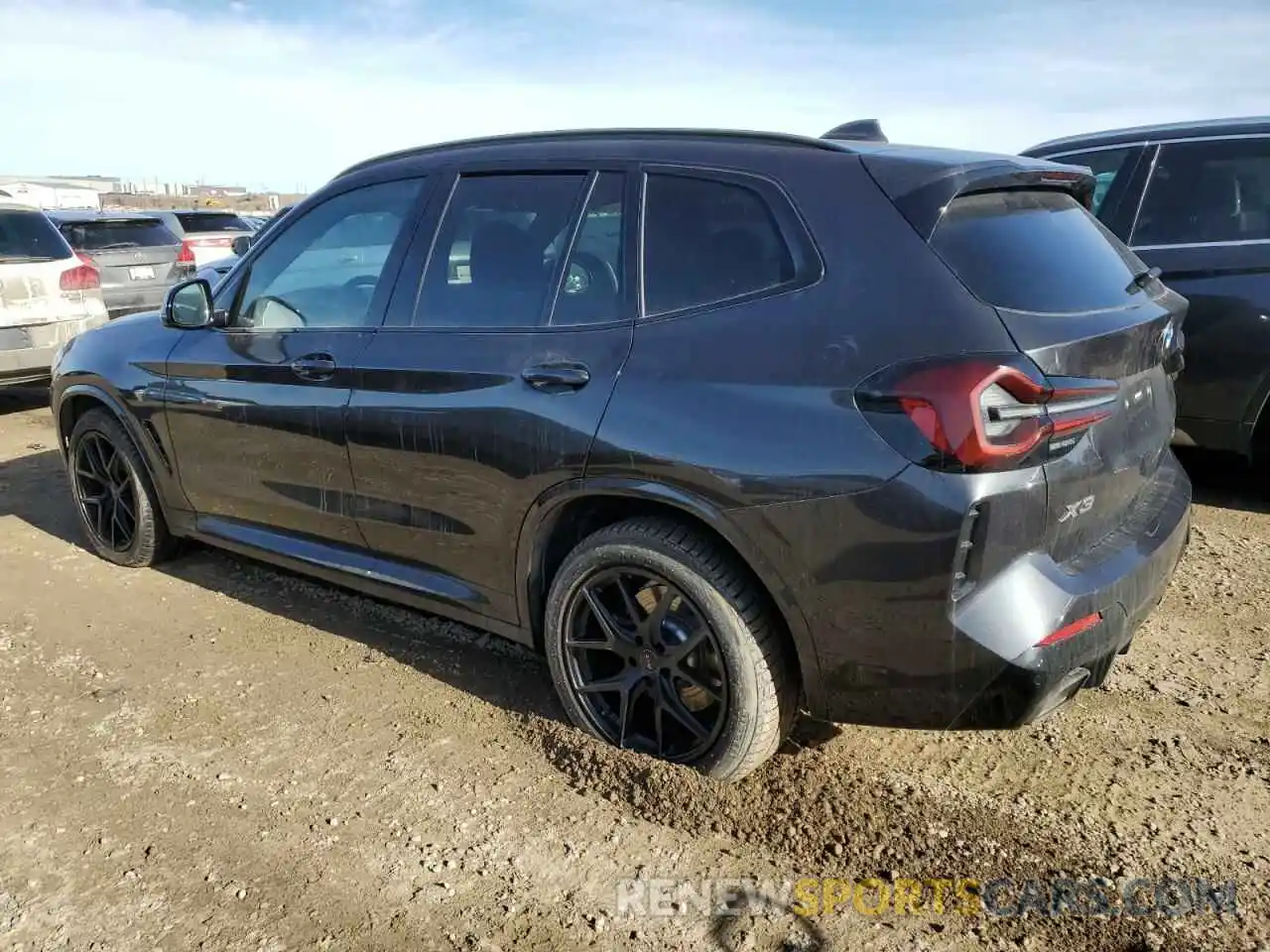 2 Photograph of a damaged car 5UX53DP06N9L98066 BMW X3 2022