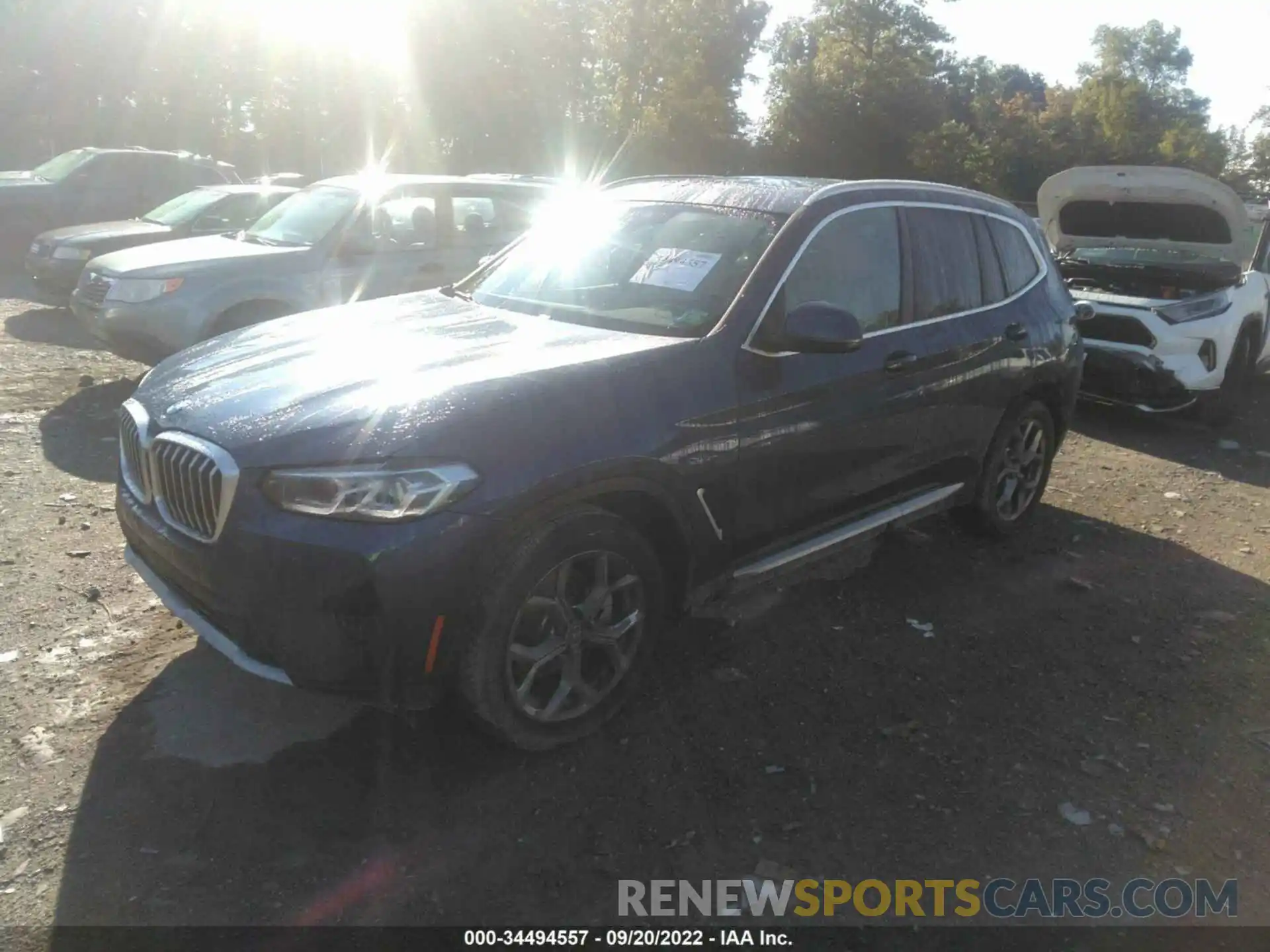 2 Фотография поврежденного автомобиля 5UX53DP06N9M75874 BMW X3 2022