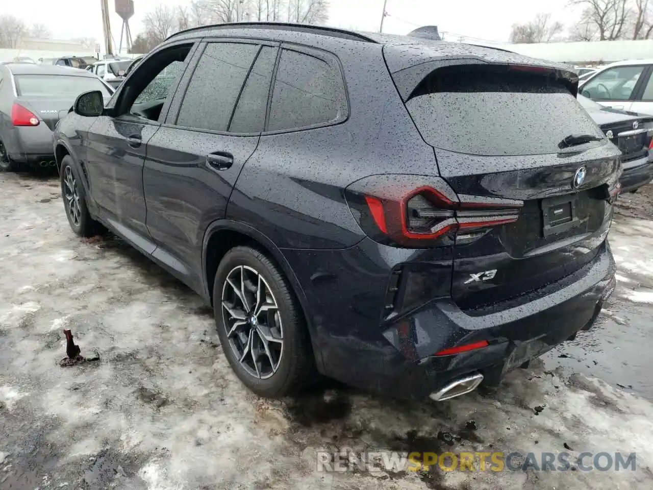 3 Photograph of a damaged car 5UX53DP07N9J05260 BMW X3 2022