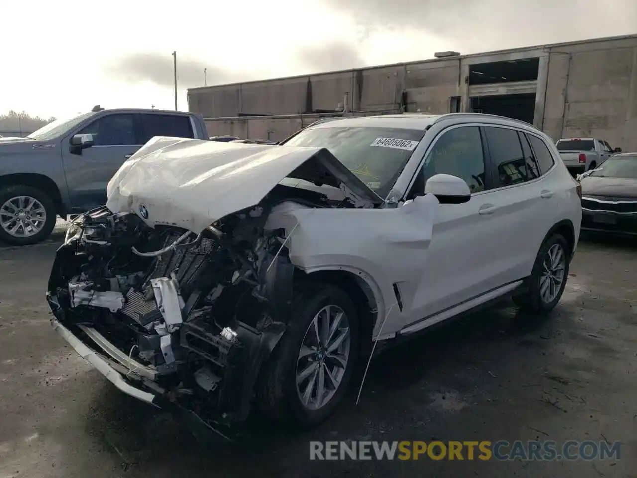 2 Photograph of a damaged car 5UX53DP08N9K43745 BMW X3 2022