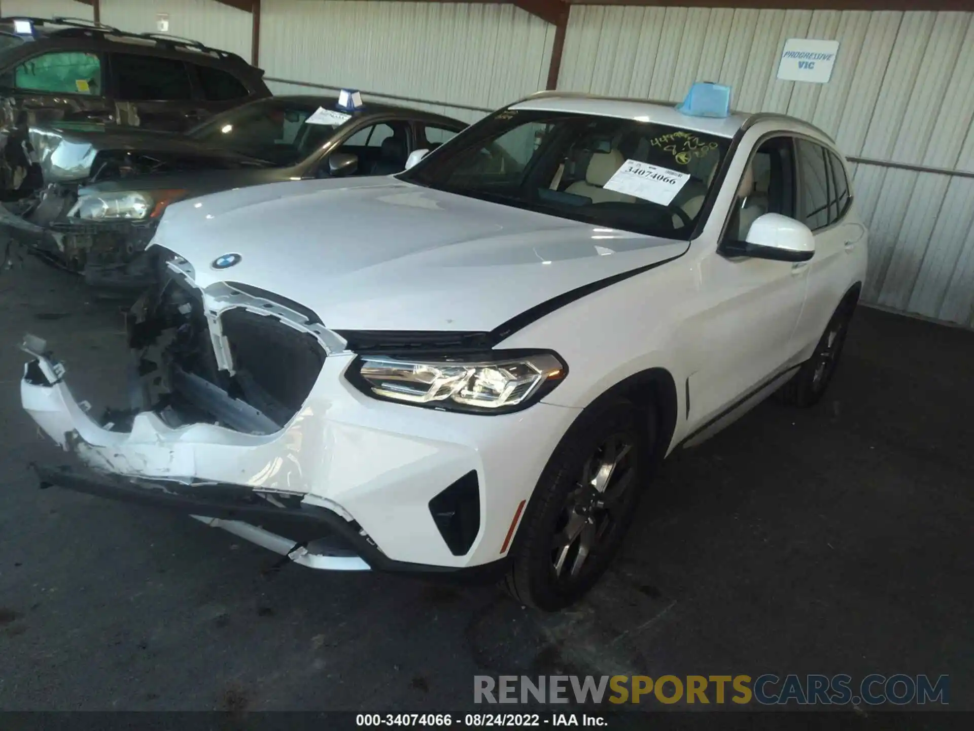 2 Photograph of a damaged car 5UX53DP08N9K54048 BMW X3 2022