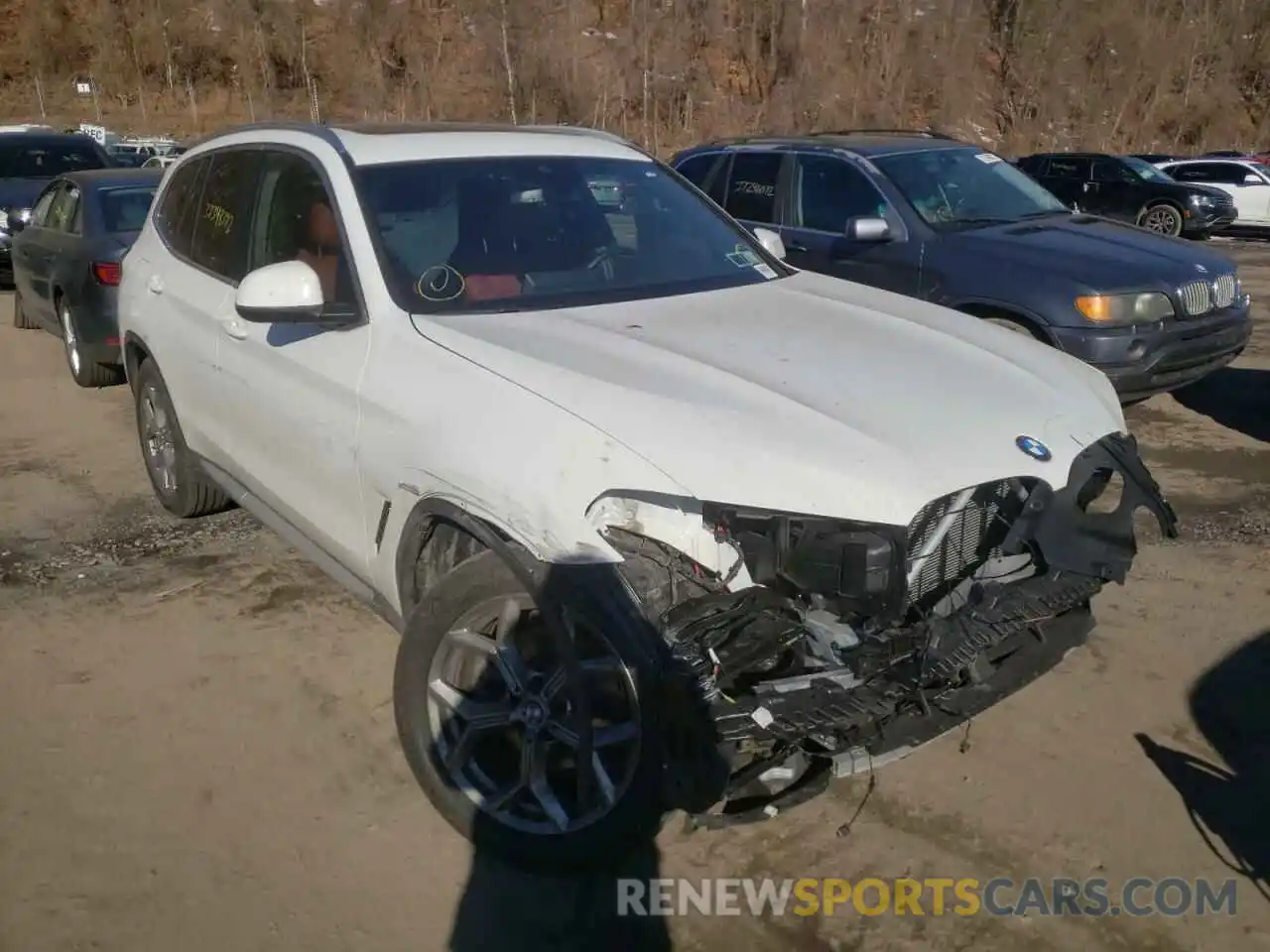 1 Photograph of a damaged car 5UX53DP08N9K59248 BMW X3 2022