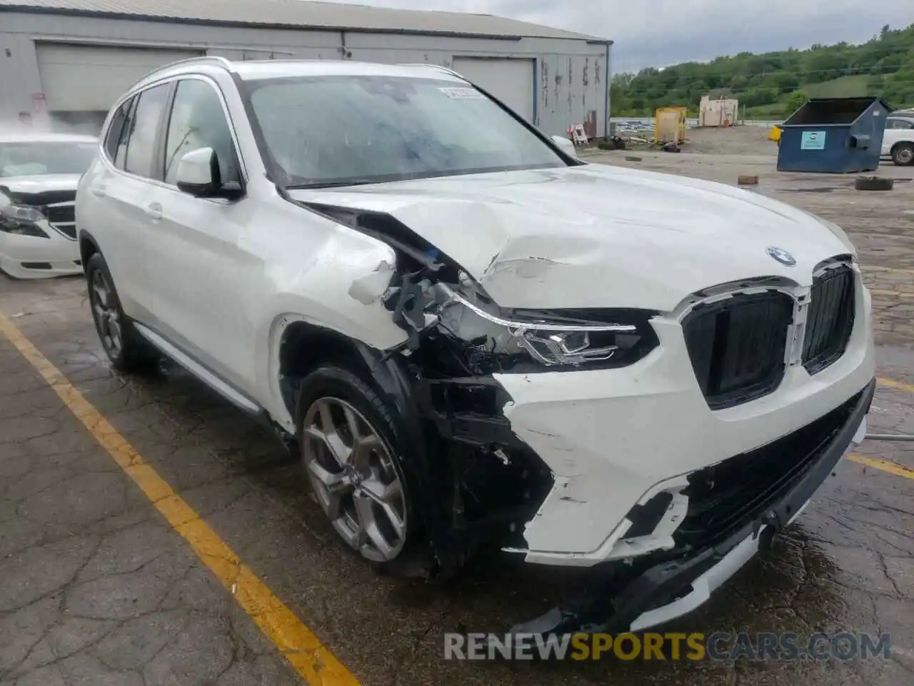 1 Photograph of a damaged car 5UX53DP08N9M67887 BMW X3 2022