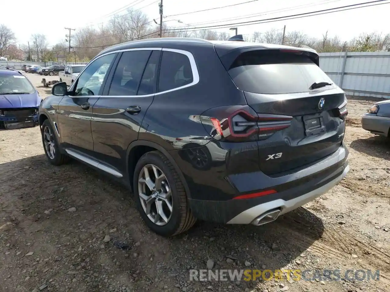 3 Photograph of a damaged car 5UX53DP09N9K76740 BMW X3 2022