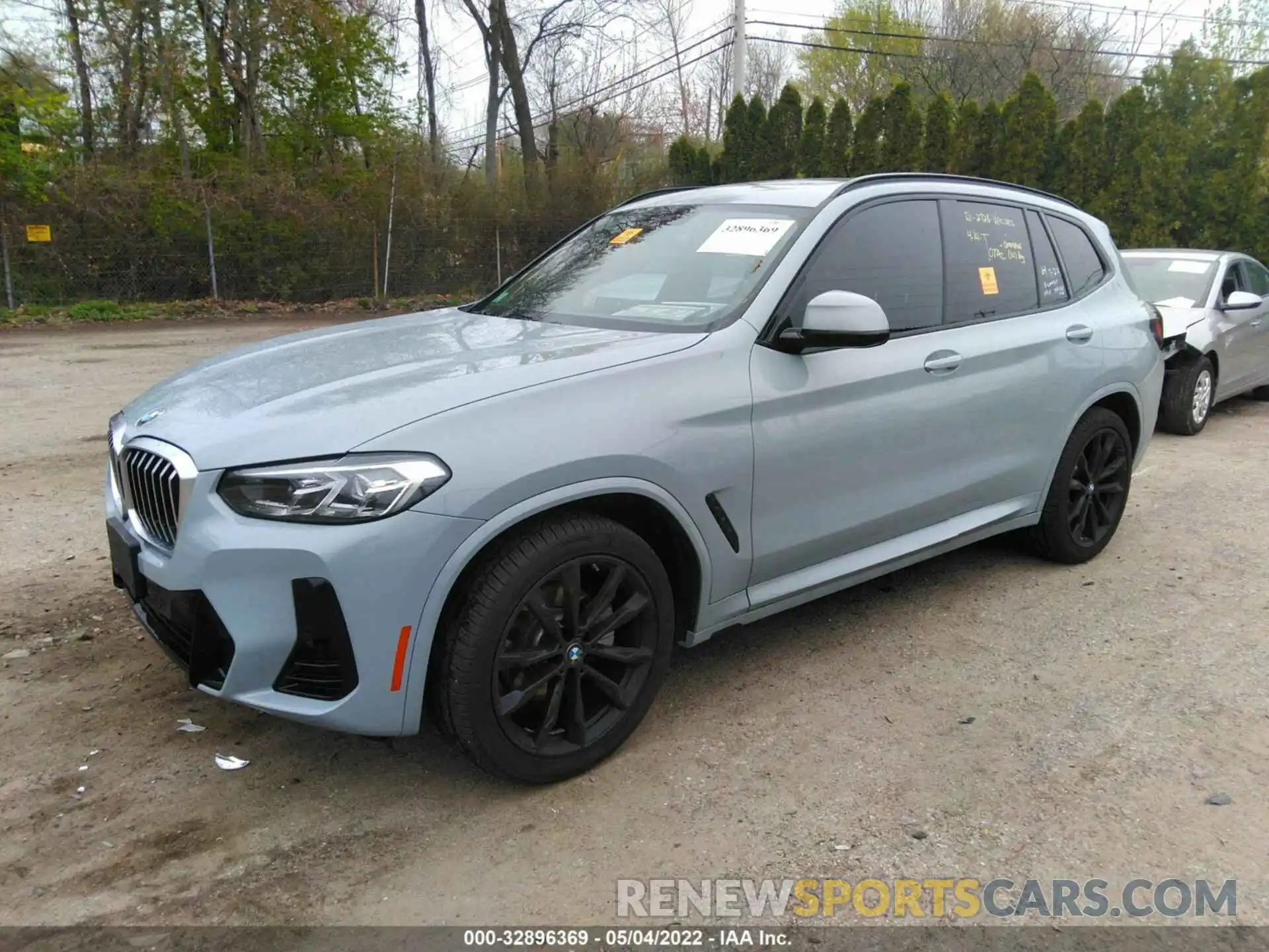 2 Photograph of a damaged car 5UX53DP0XN9K97399 BMW X3 2022