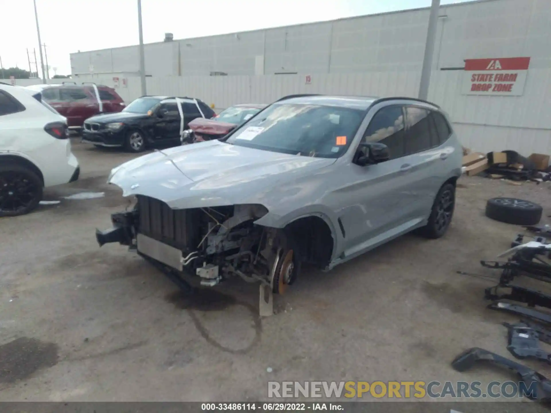 2 Photograph of a damaged car 5UX83DP06N9J24881 BMW X3 2022