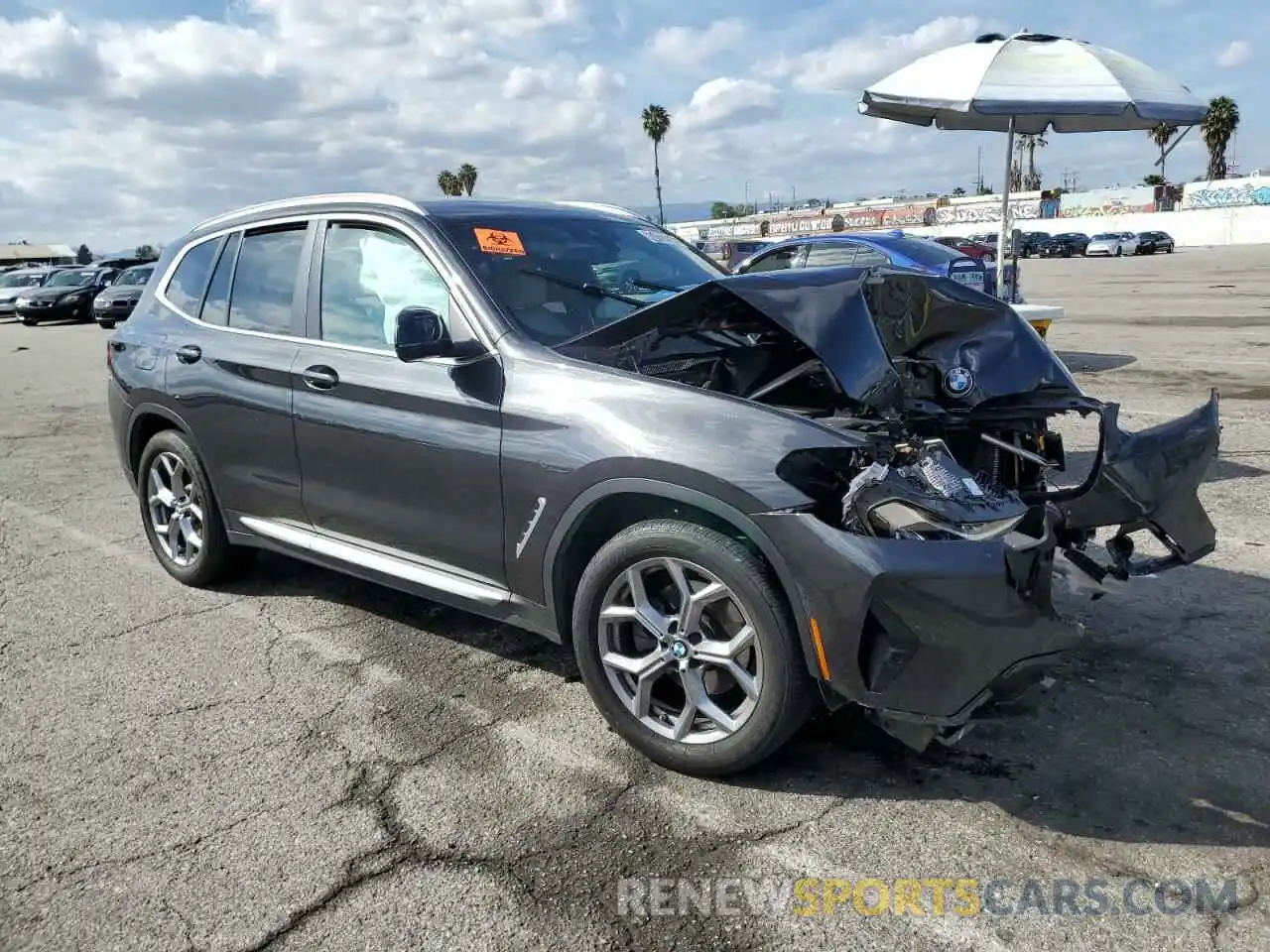 4 Photograph of a damaged car 5UX43DP01P9R40785 BMW X3 2023