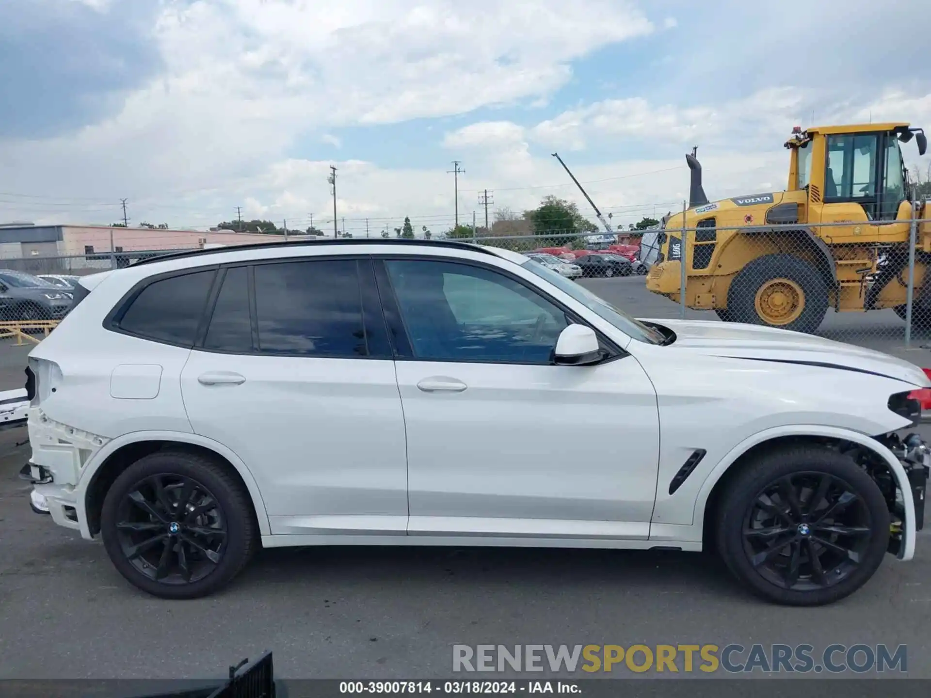 14 Фотография поврежденного автомобиля 5UX43DP01P9R72636 BMW X3 2023