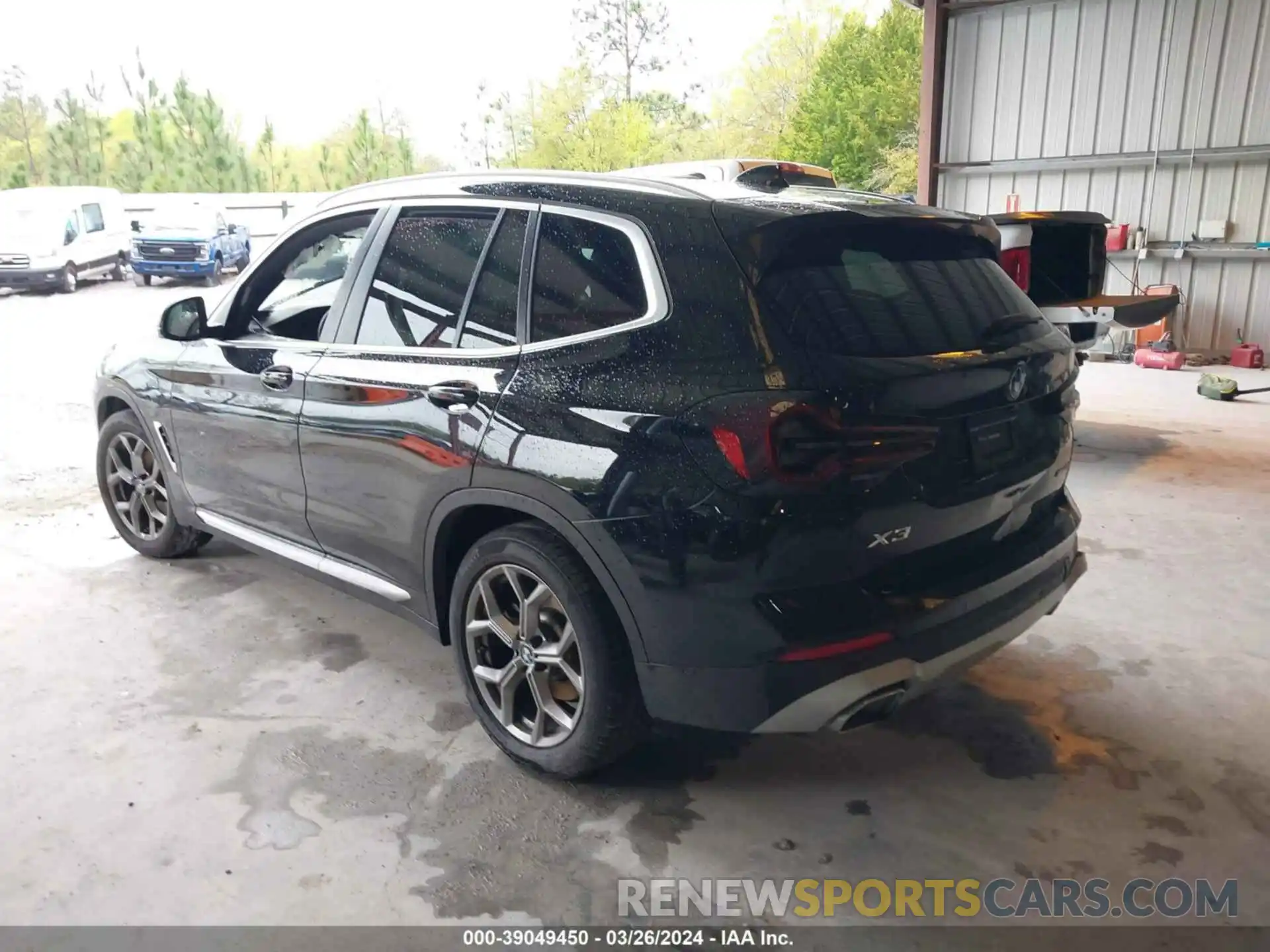 3 Photograph of a damaged car 5UX43DP02P9R45669 BMW X3 2023