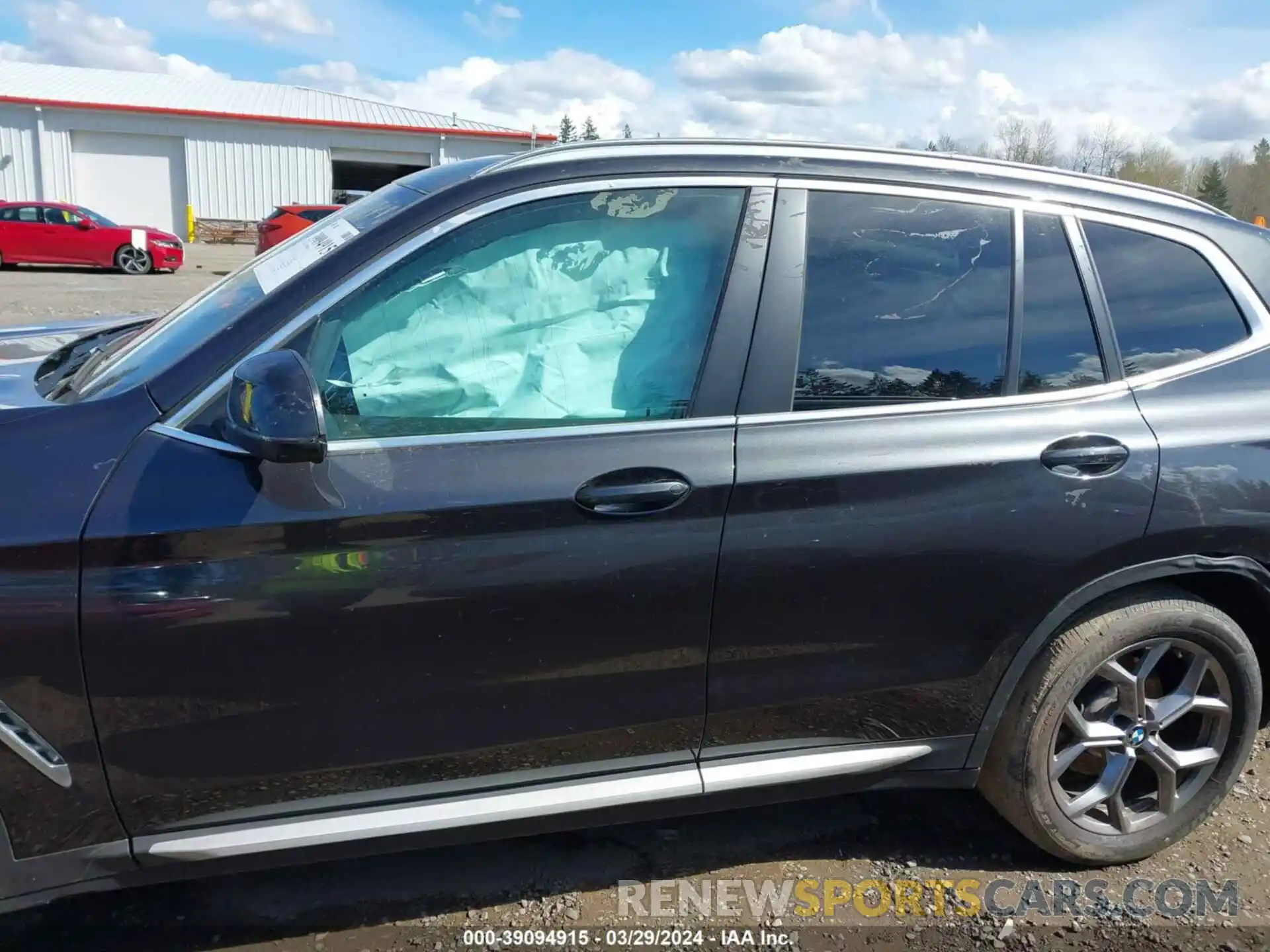 15 Photograph of a damaged car 5UX53DP04P9T28519 BMW X3 2023