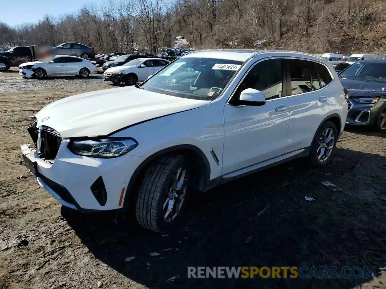 1 Photograph of a damaged car 5UX53DP08P9R99739 BMW X3 2023