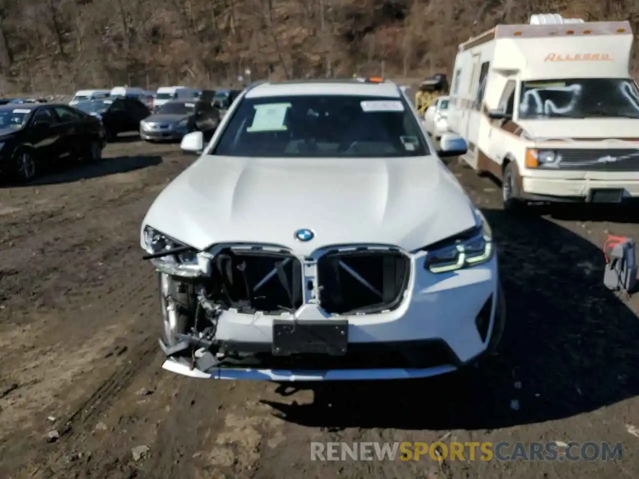 5 Photograph of a damaged car 5UX53DP08P9R99739 BMW X3 2023