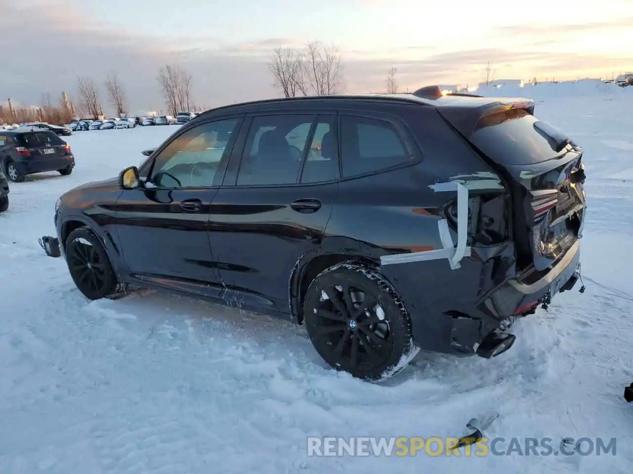 2 Photograph of a damaged car 5UX53DP0XP9P87618 BMW X3 2023