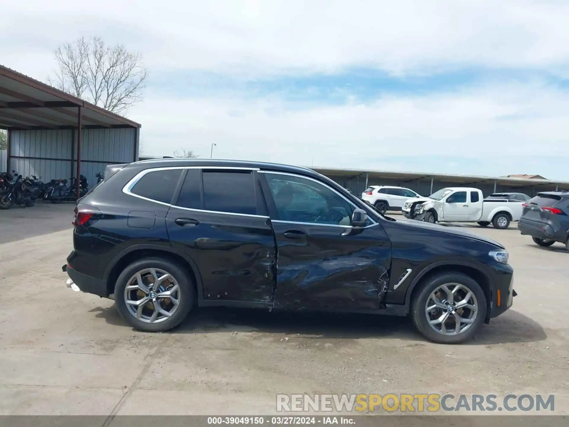 13 Photograph of a damaged car 5UX43DP01R9V02030 BMW X3 2024